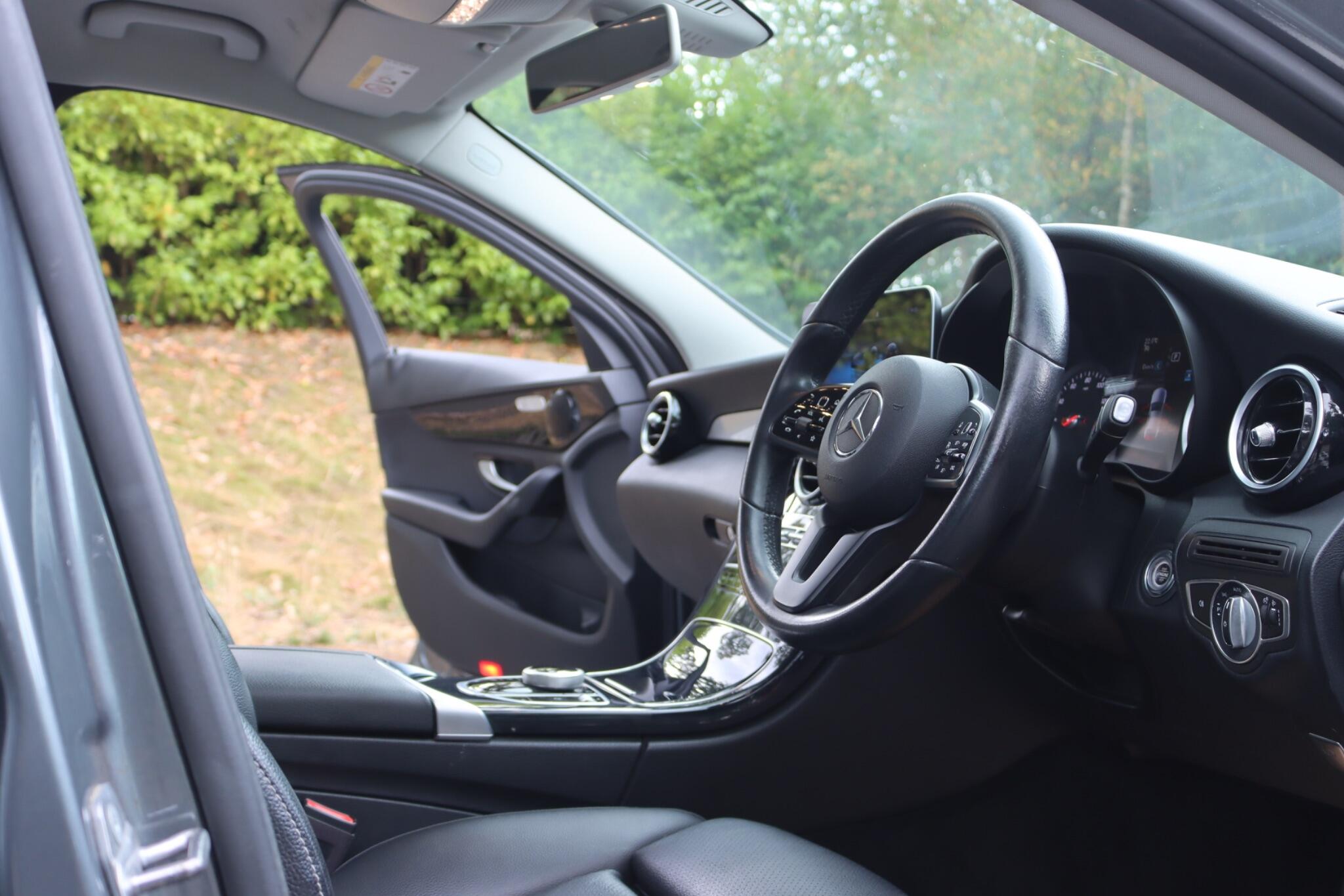 Mercedes-Benz C Class view 53