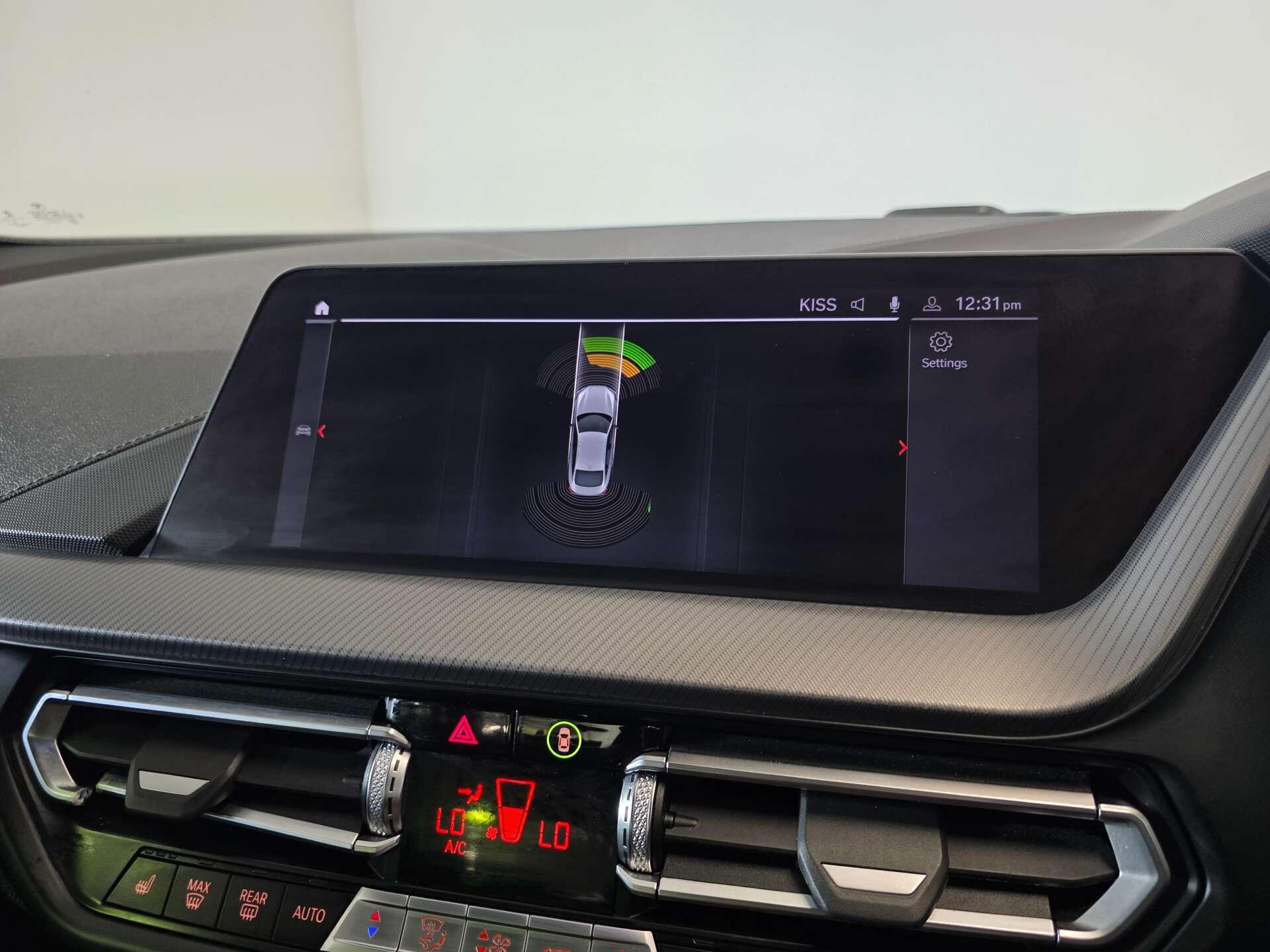 BMW 2 Series view 28