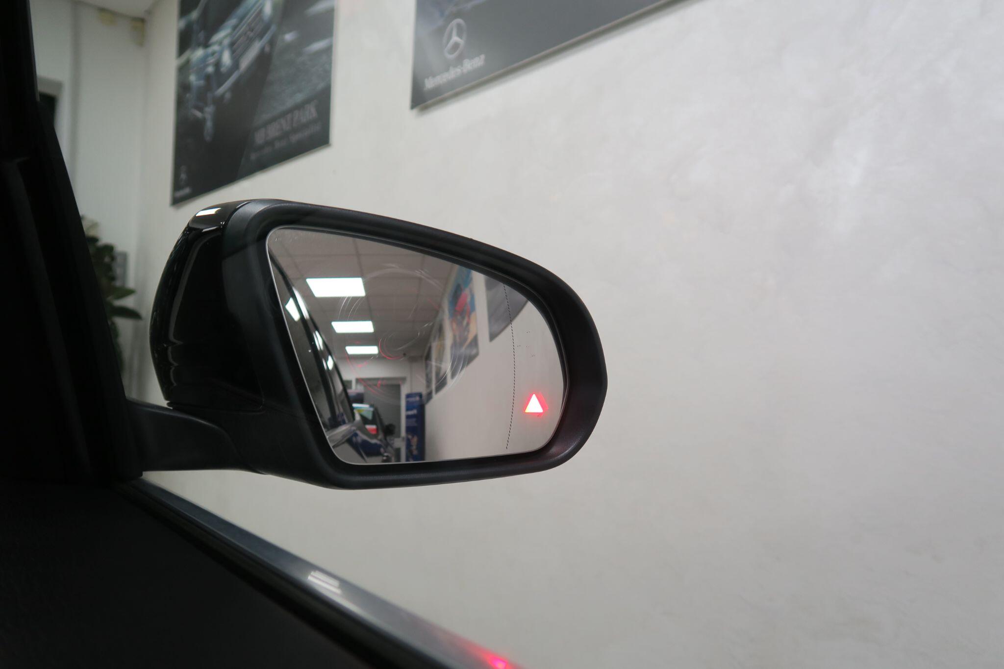 Mercedes-Benz Eqa view 19