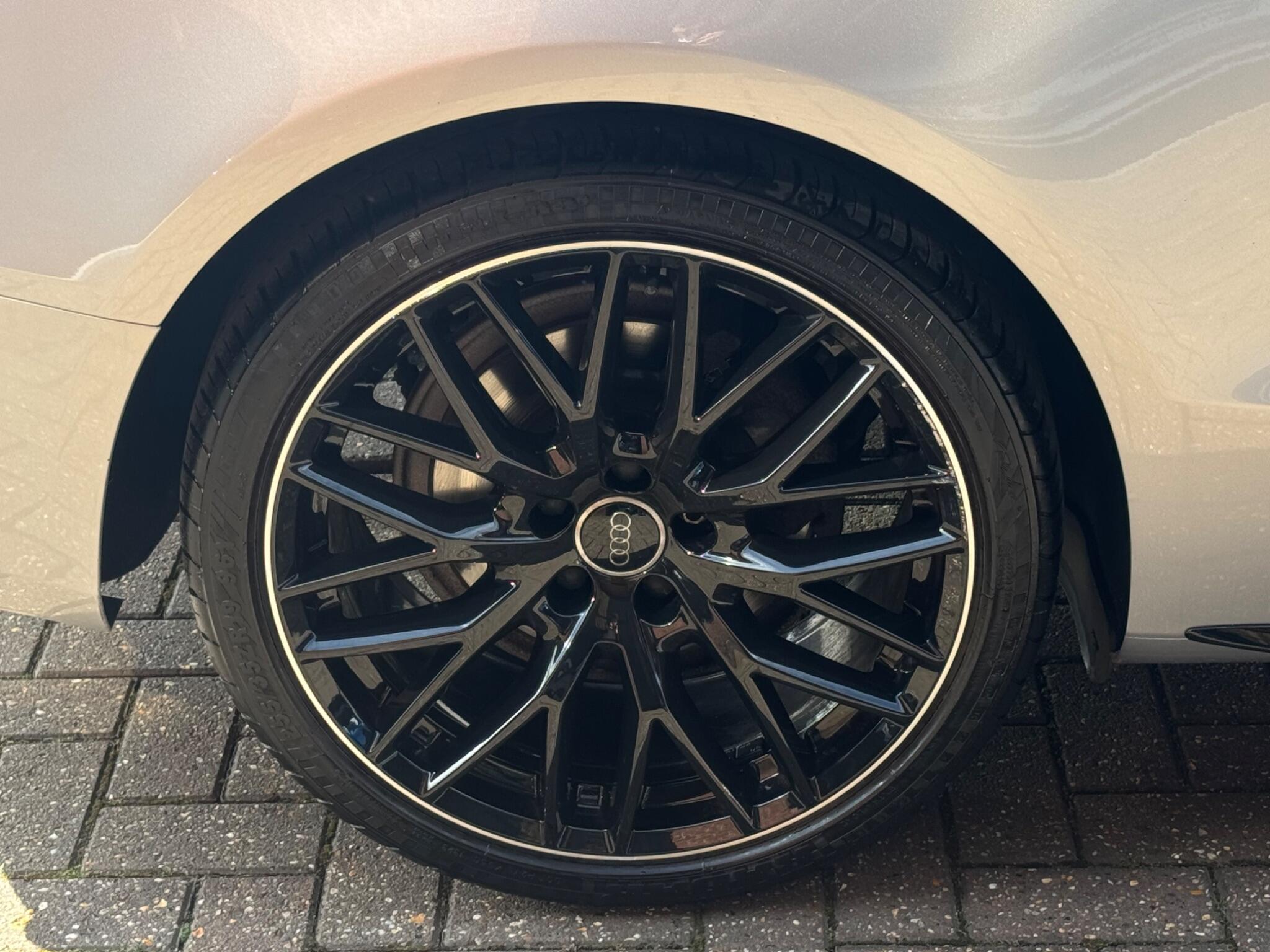 Audi A5 view 38