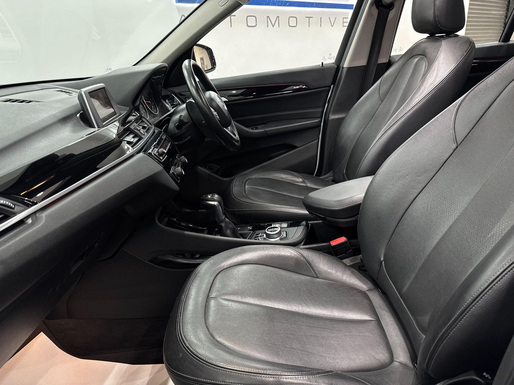 BMW X1 view 32