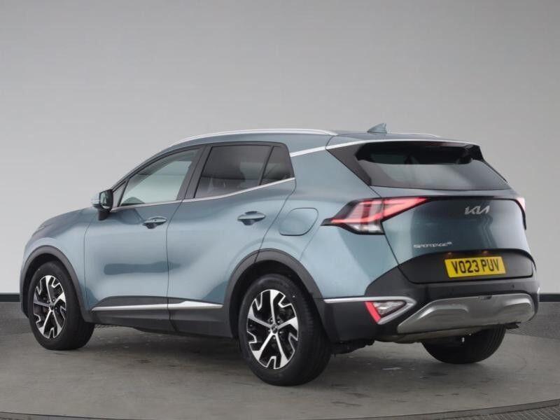 Kia Sportage view 2