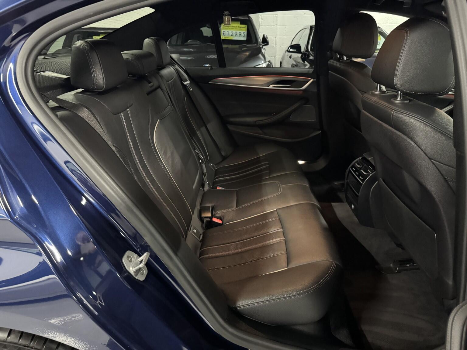 BMW 5 Series view 25