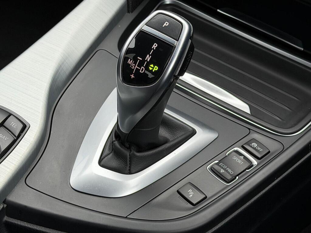 BMW 3 Series view 43