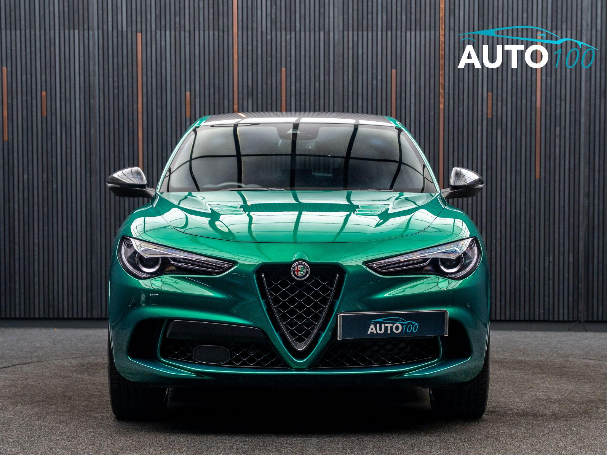 Alfa Romeo Stelvio view 2
