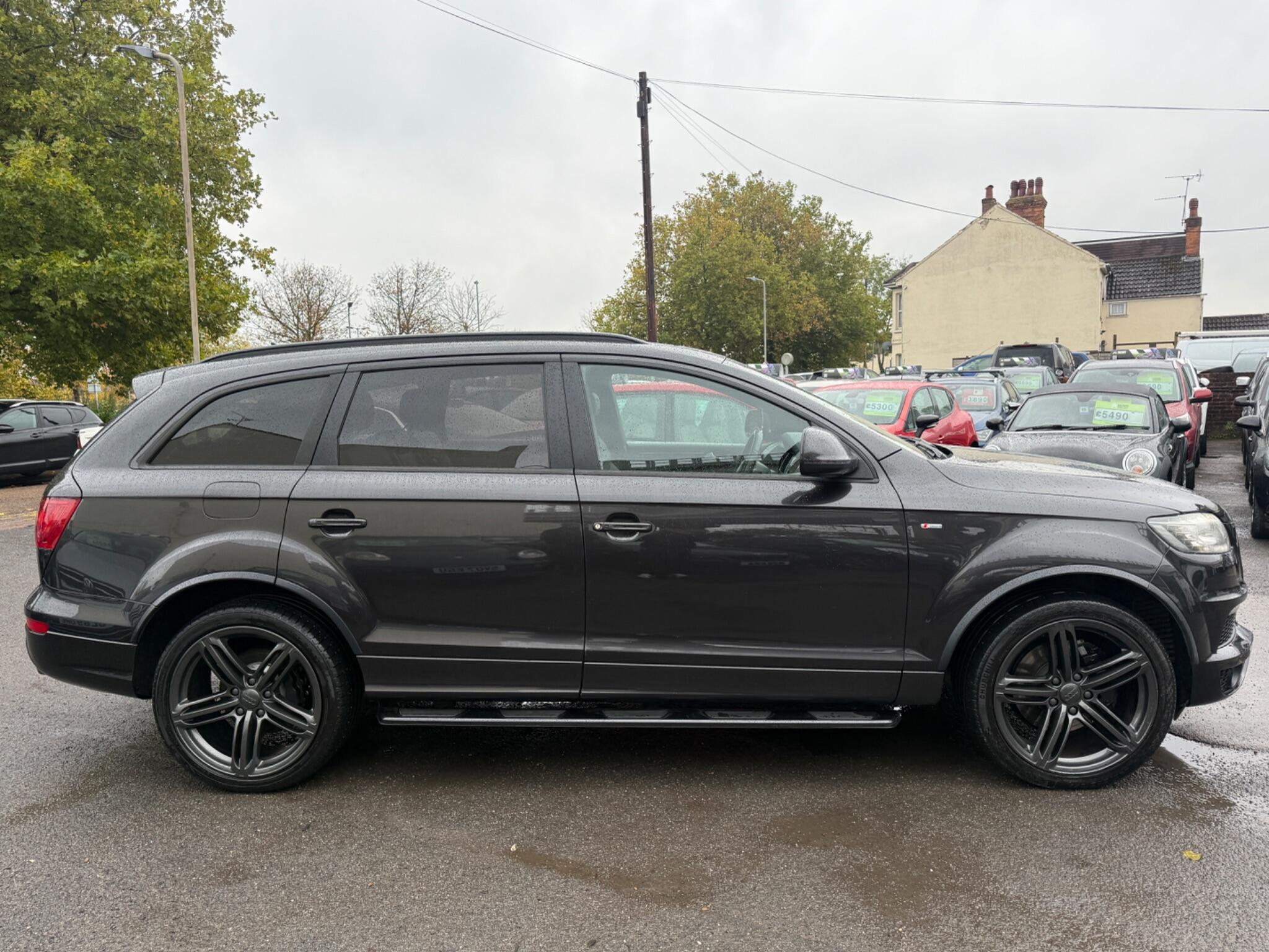 Audi Q7 - Image 16