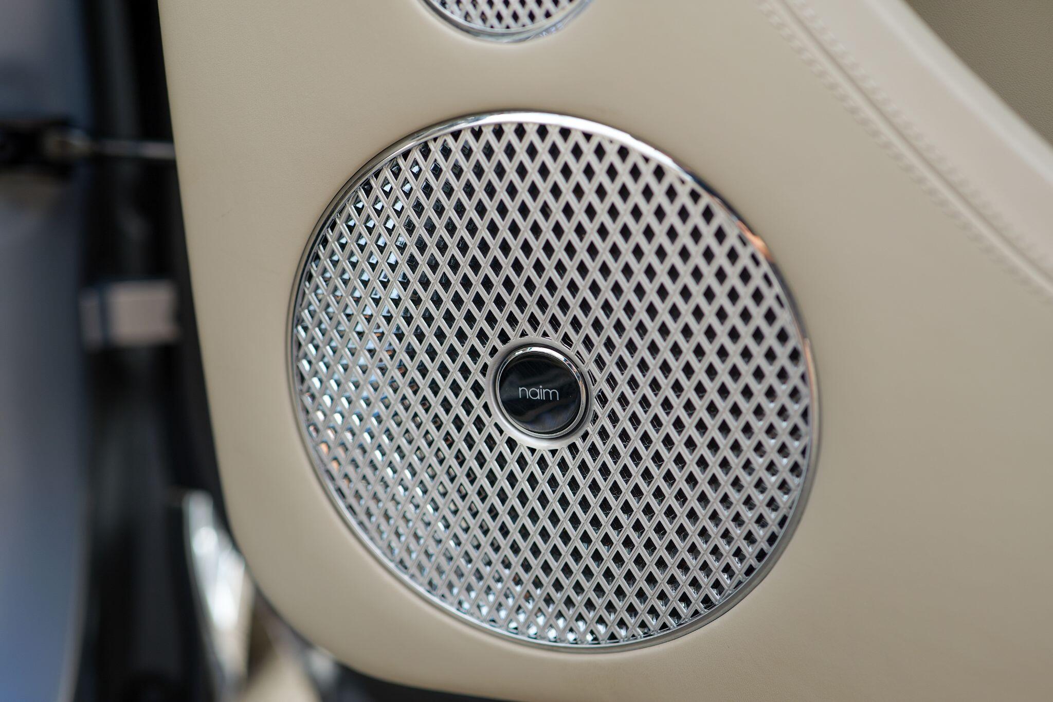 Bentley Continental view 31