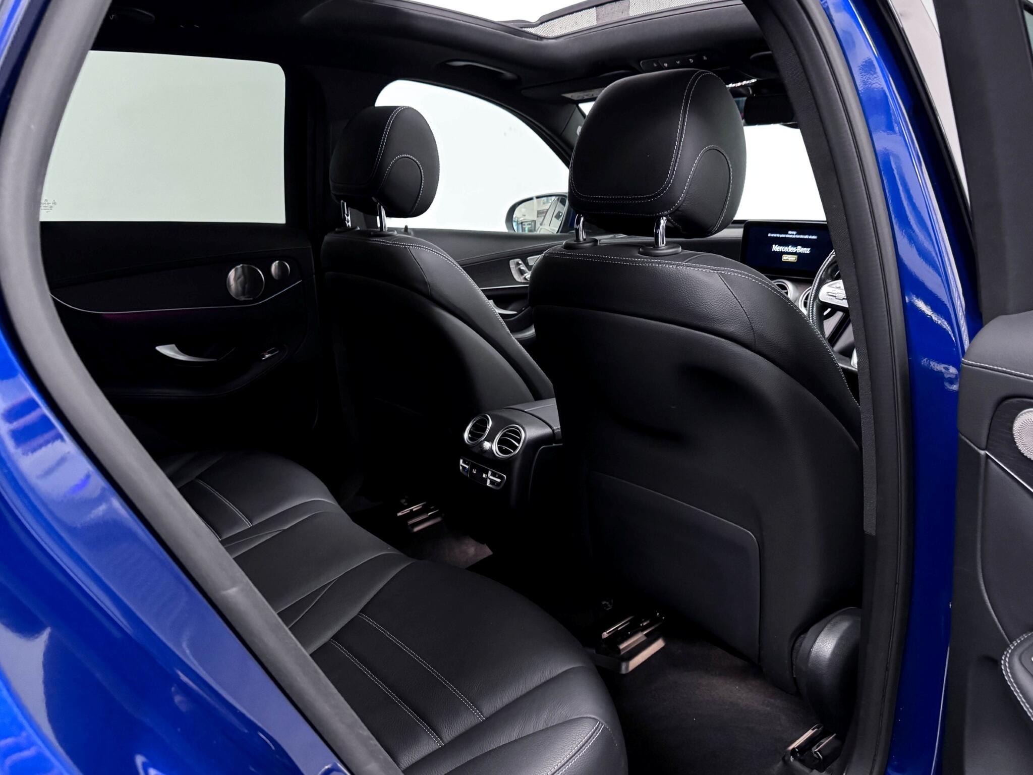 Mercedes-Benz GLC view 9
