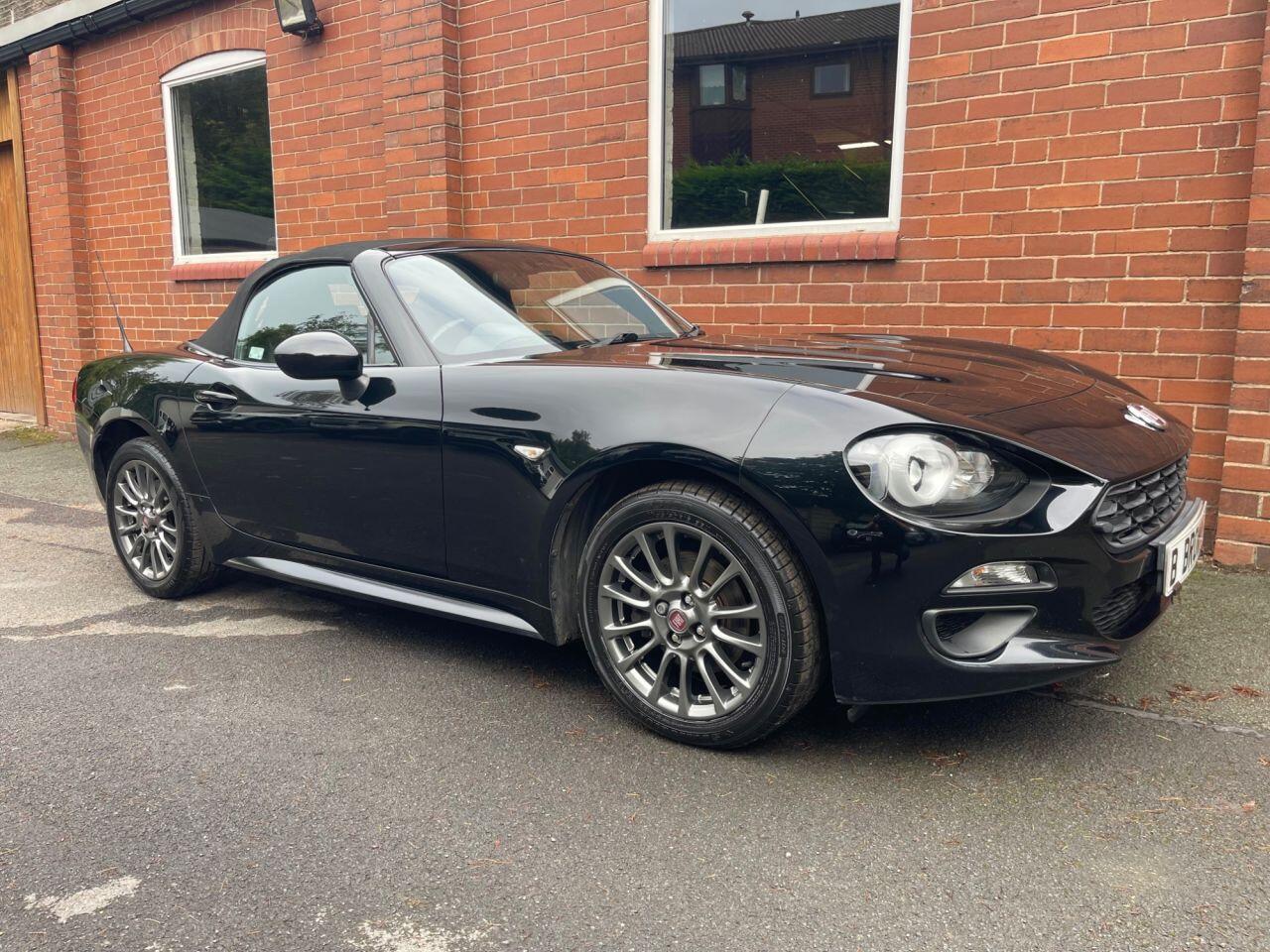 Fiat 124 Spider main image