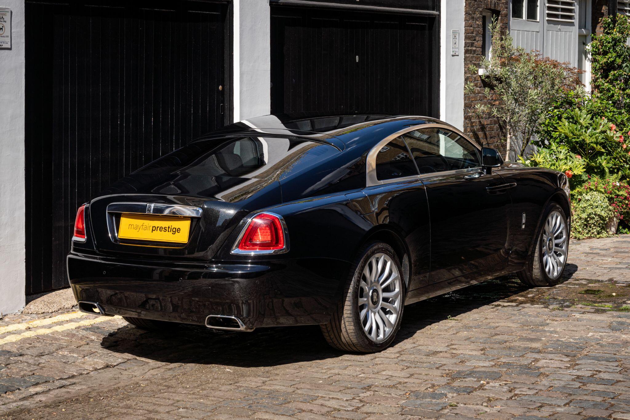 Rolls-Royce Wraith view 18