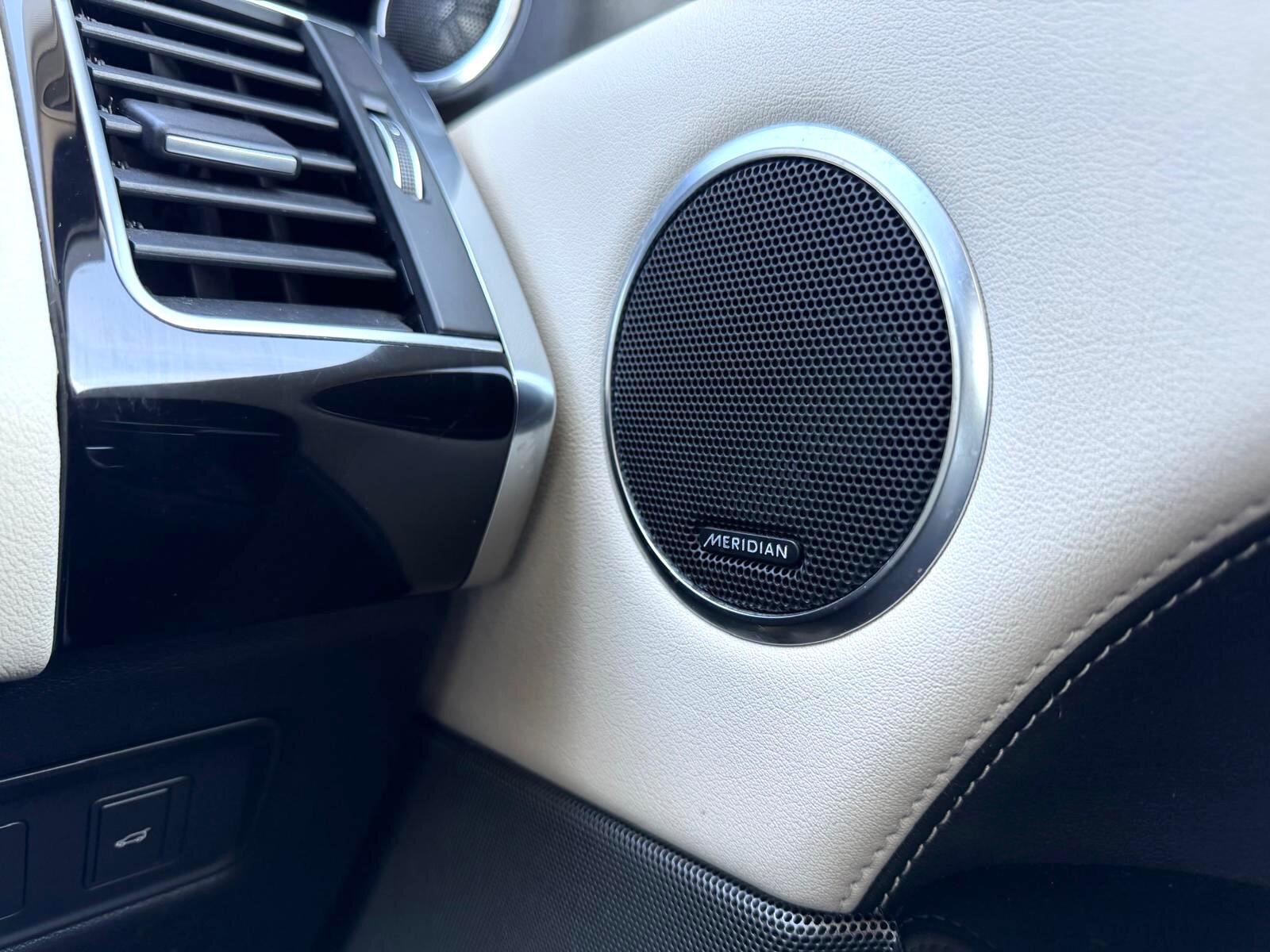 Land Rover Range Rover Sport view 21