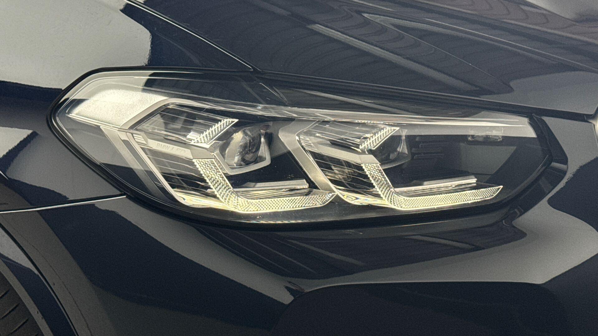 BMW X3 view 23
