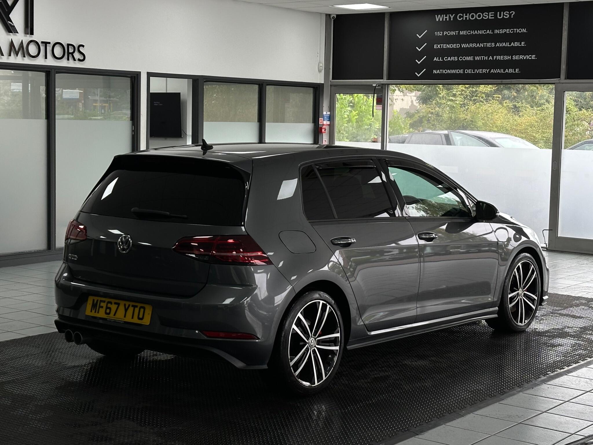 Volkswagen Golf view 14