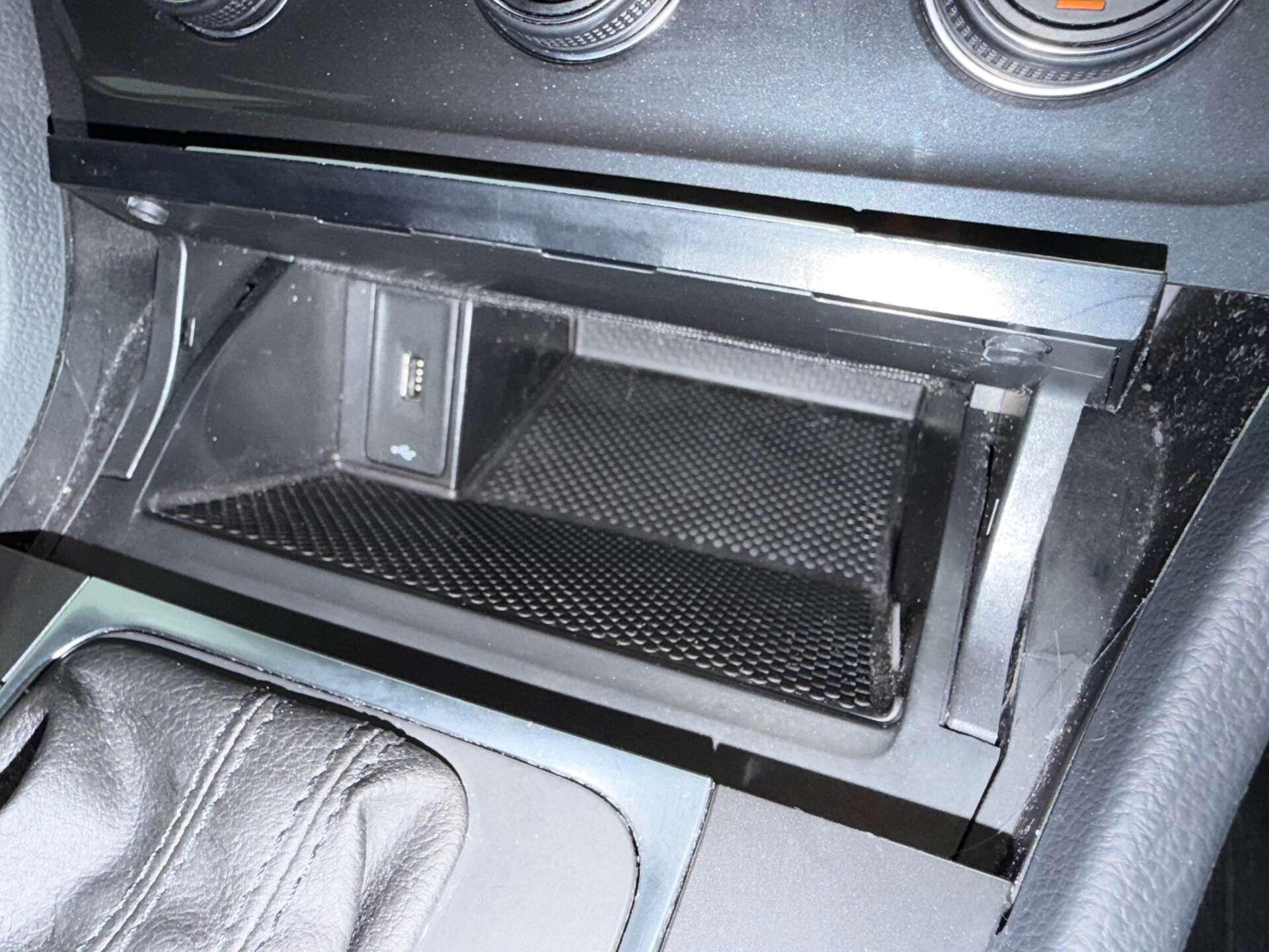 Volkswagen Golf view 42