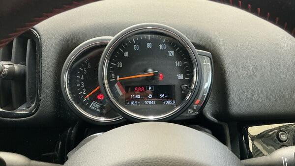 Mini Countryman view 8