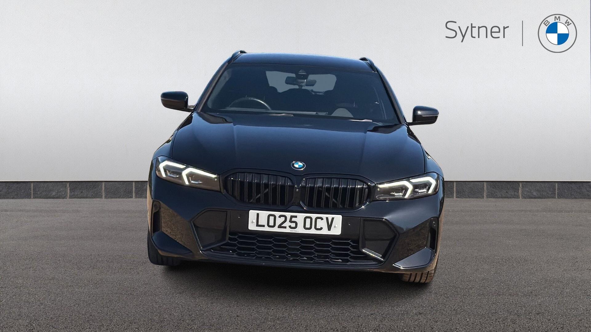 BMW 3 Series view 16