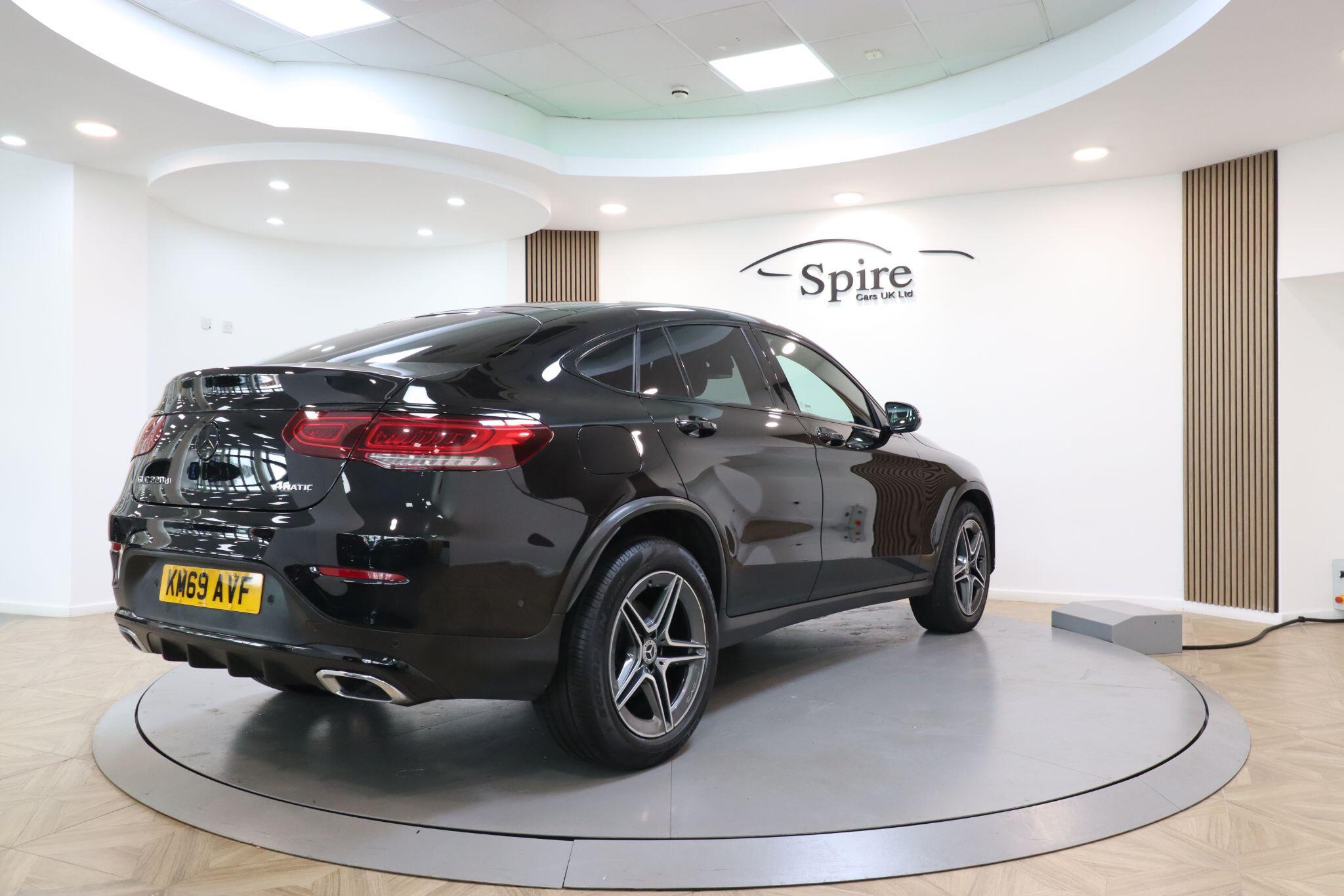 Mercedes-Benz GLC view 6