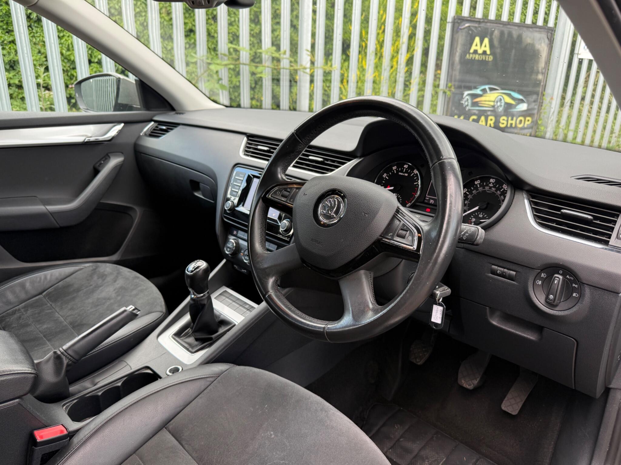 2014 Skoda Octavia image 19