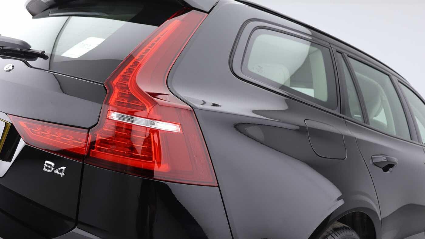 Volvo V60 view 39