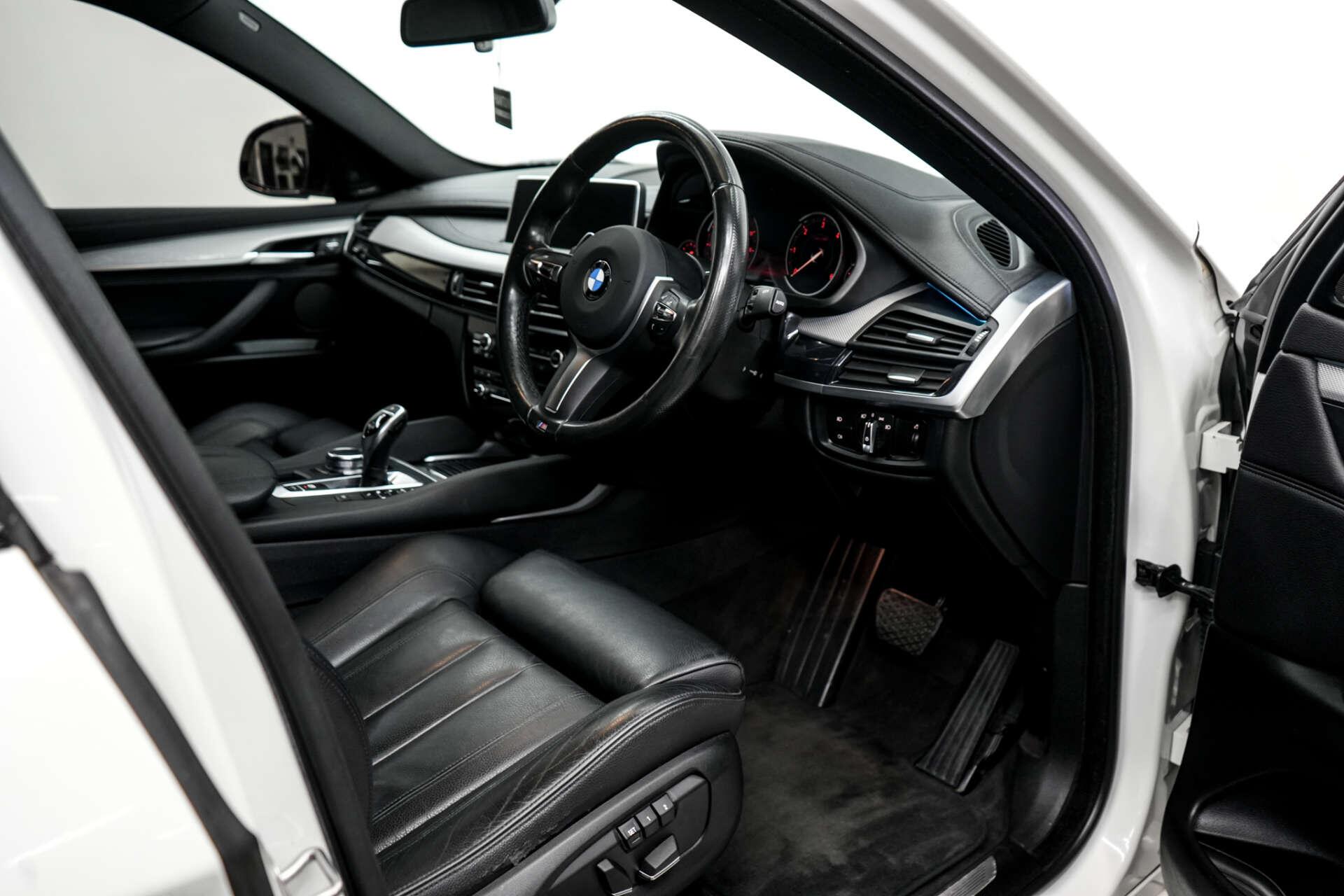 BMW X6 view 14