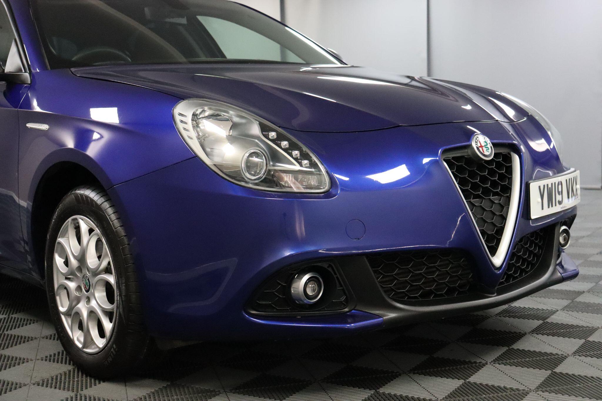Alfa Romeo Giulietta view 23
