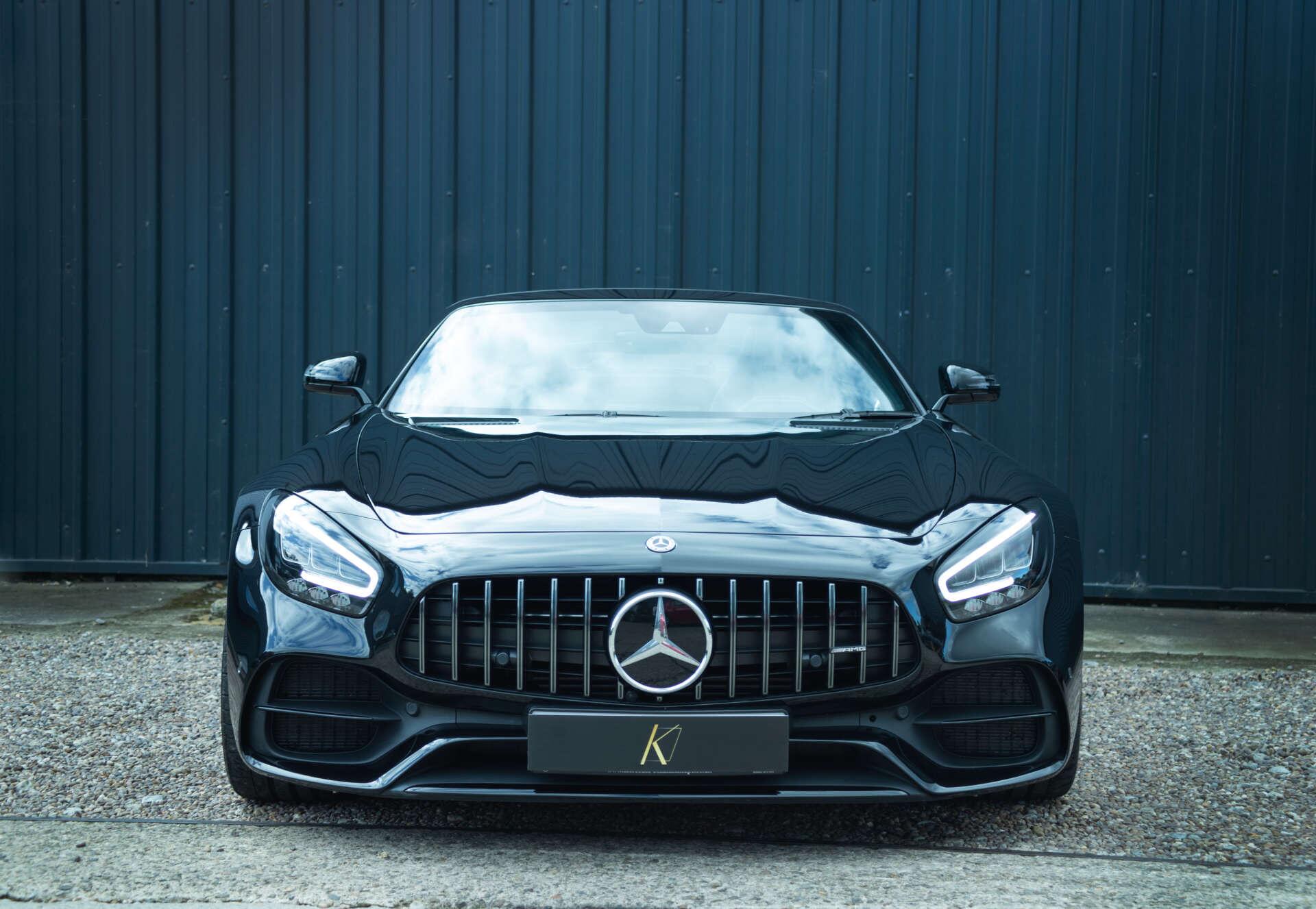Mercedes-Benz Amg GT view 6
