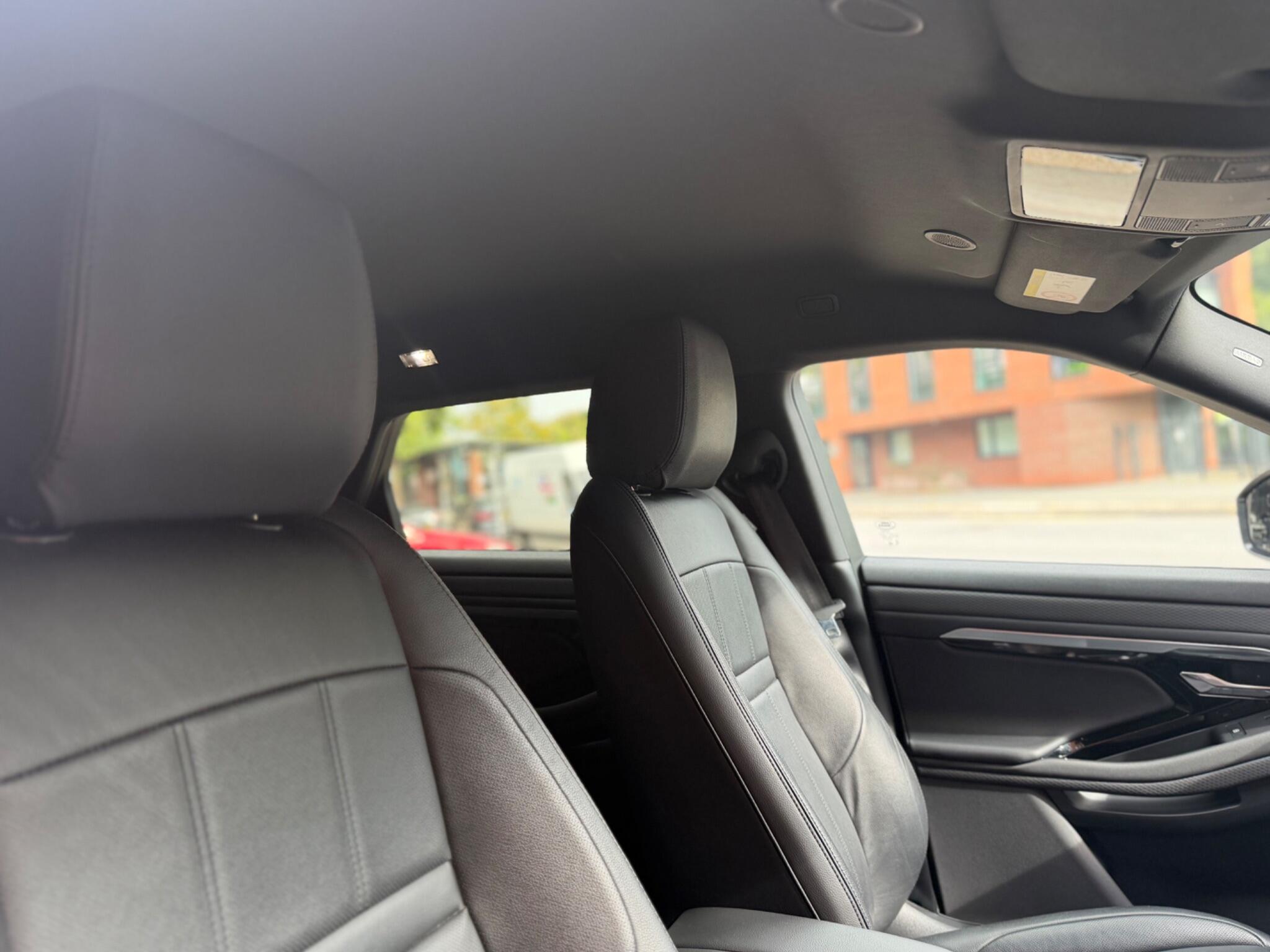 Land Rover Range Rover Evoque view 30