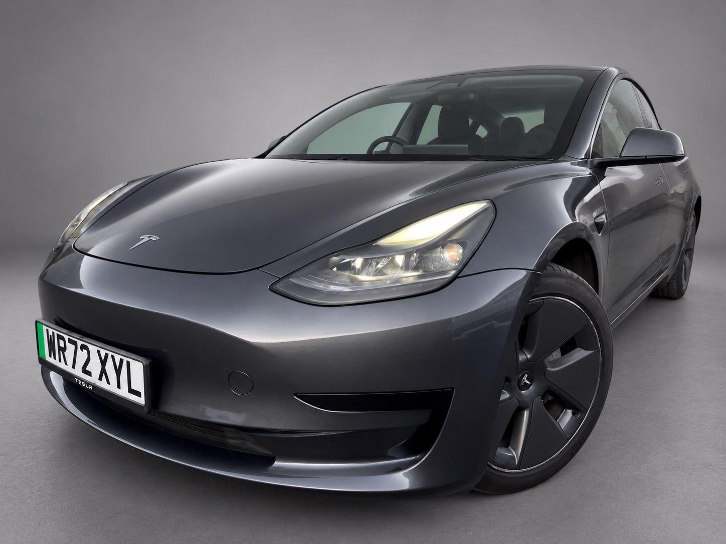 Tesla Model 3 view 7