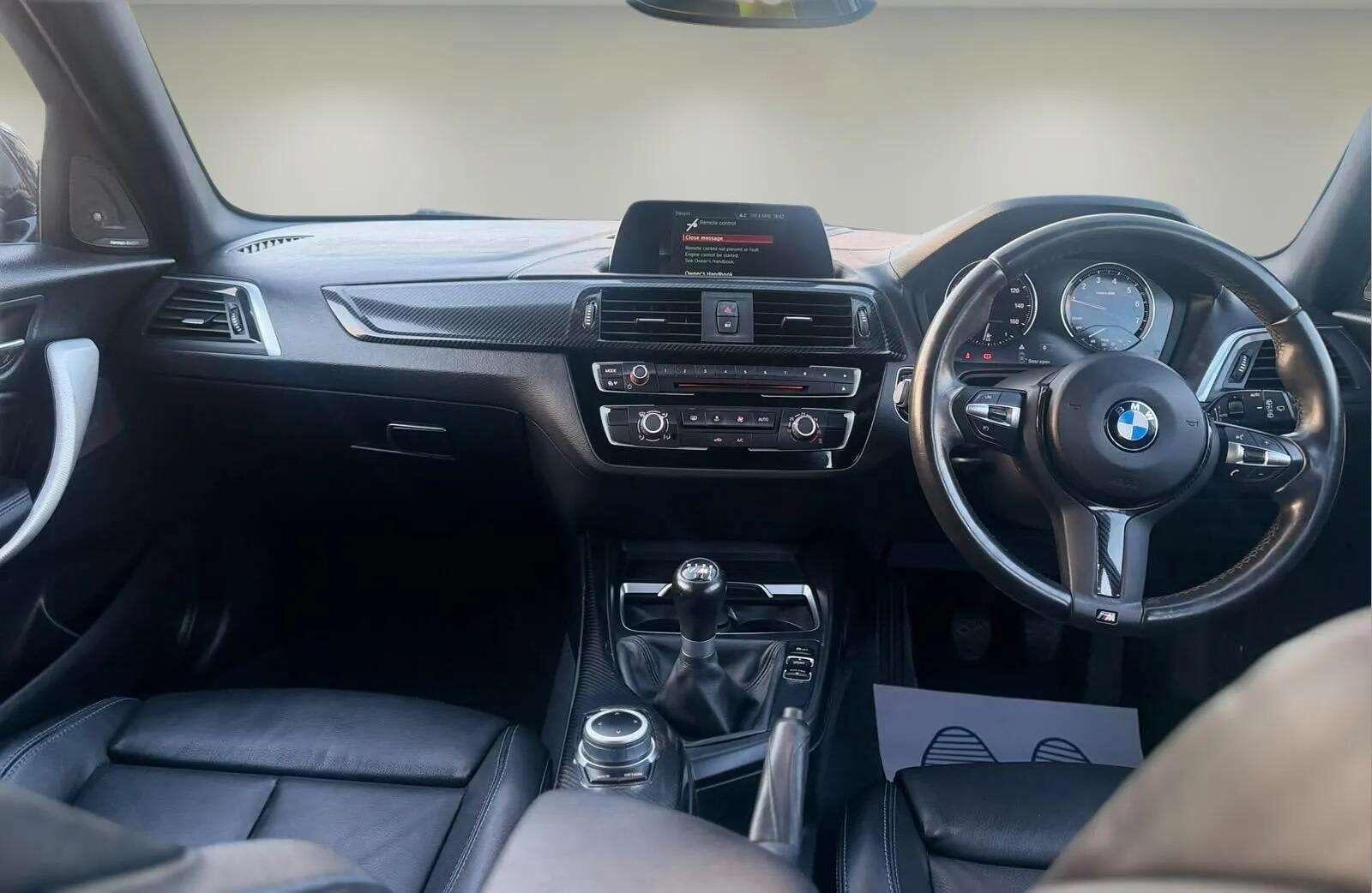 BMW 1 Series view 26