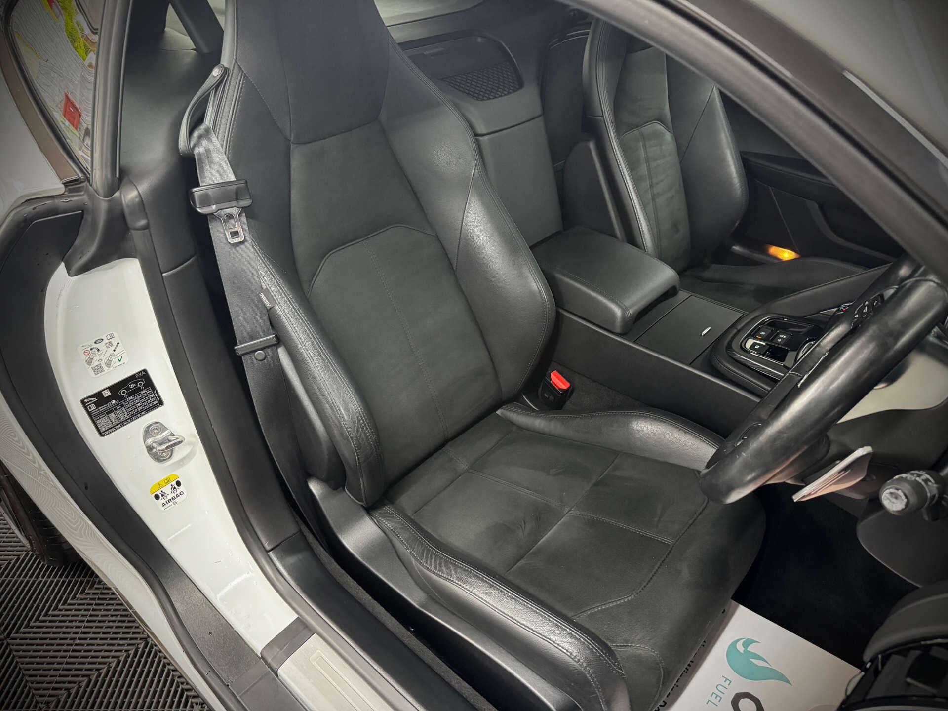 Jaguar F-Type view 41