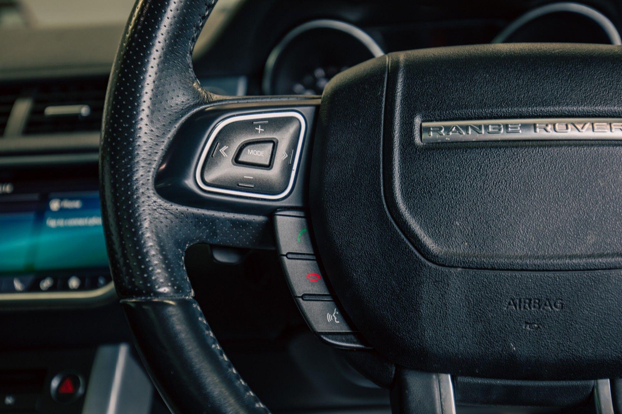Land Rover Range Rover Evoque view 15