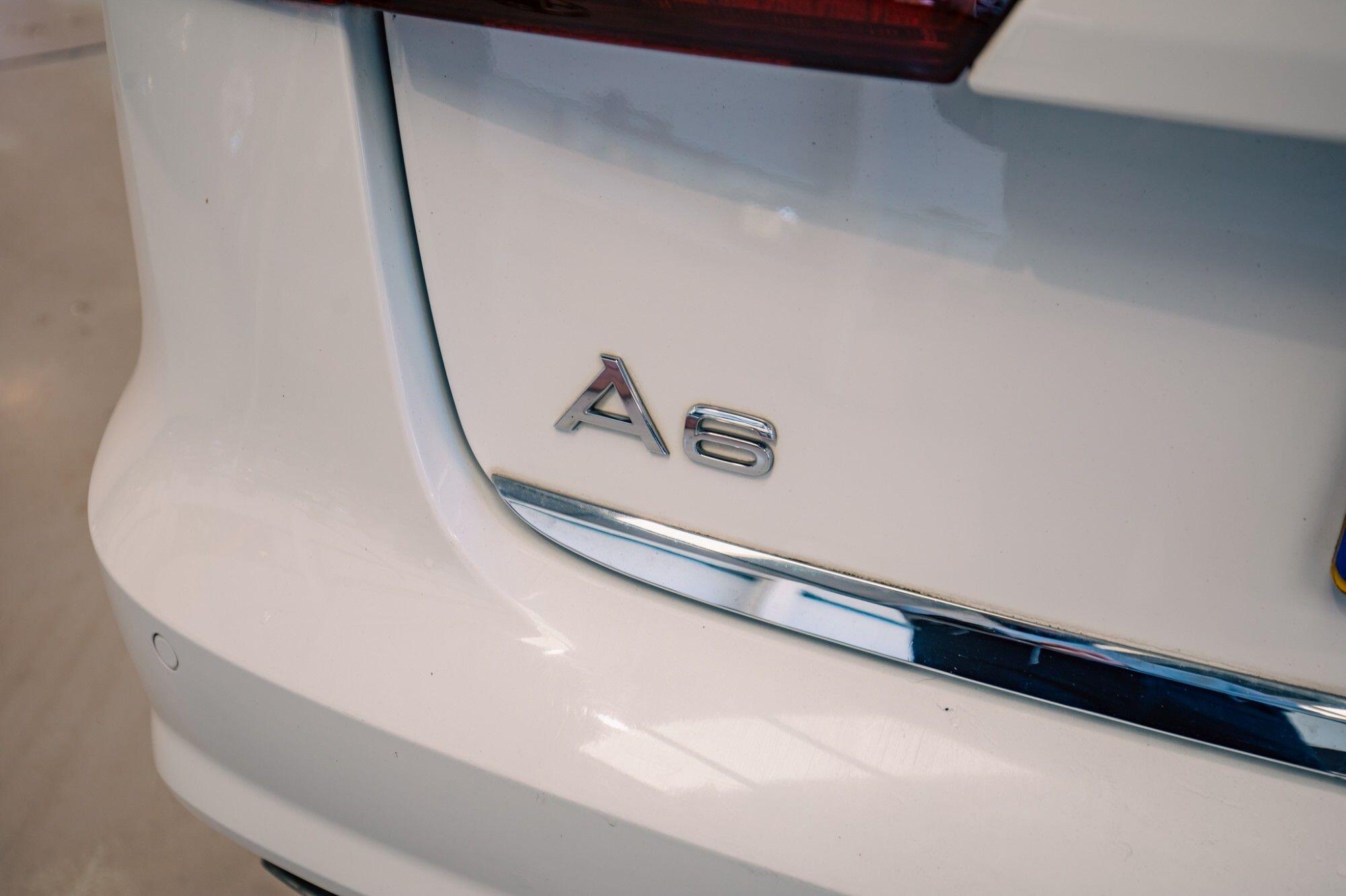 Audi A6 view 6