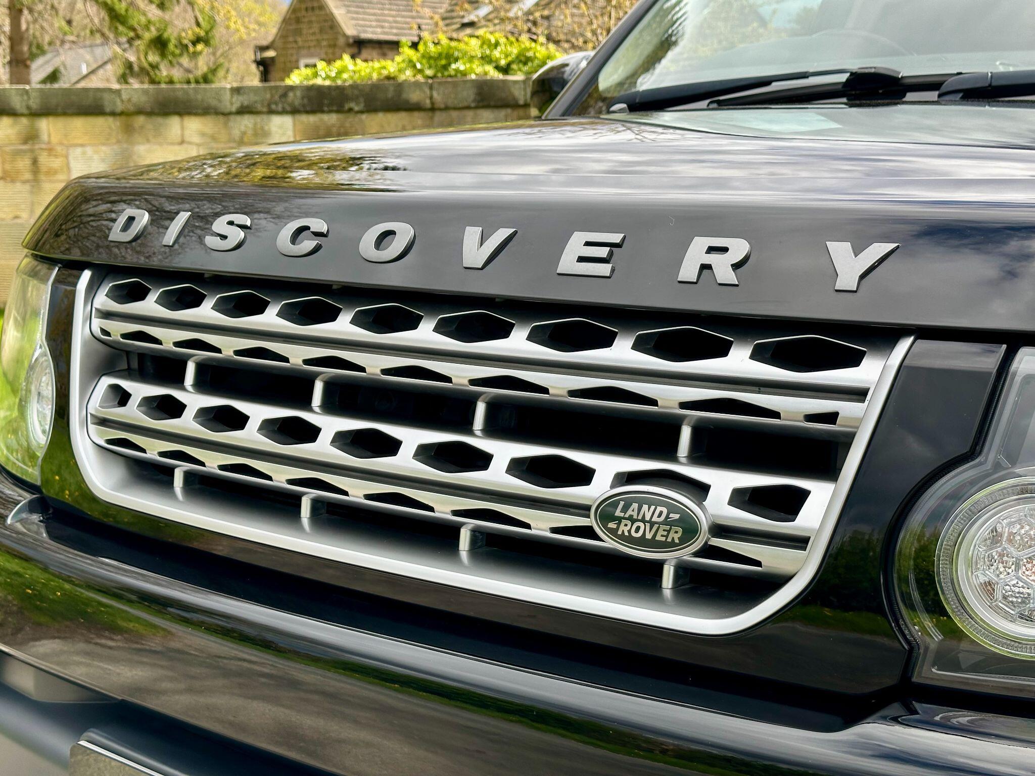 Land Rover Discovery view 35