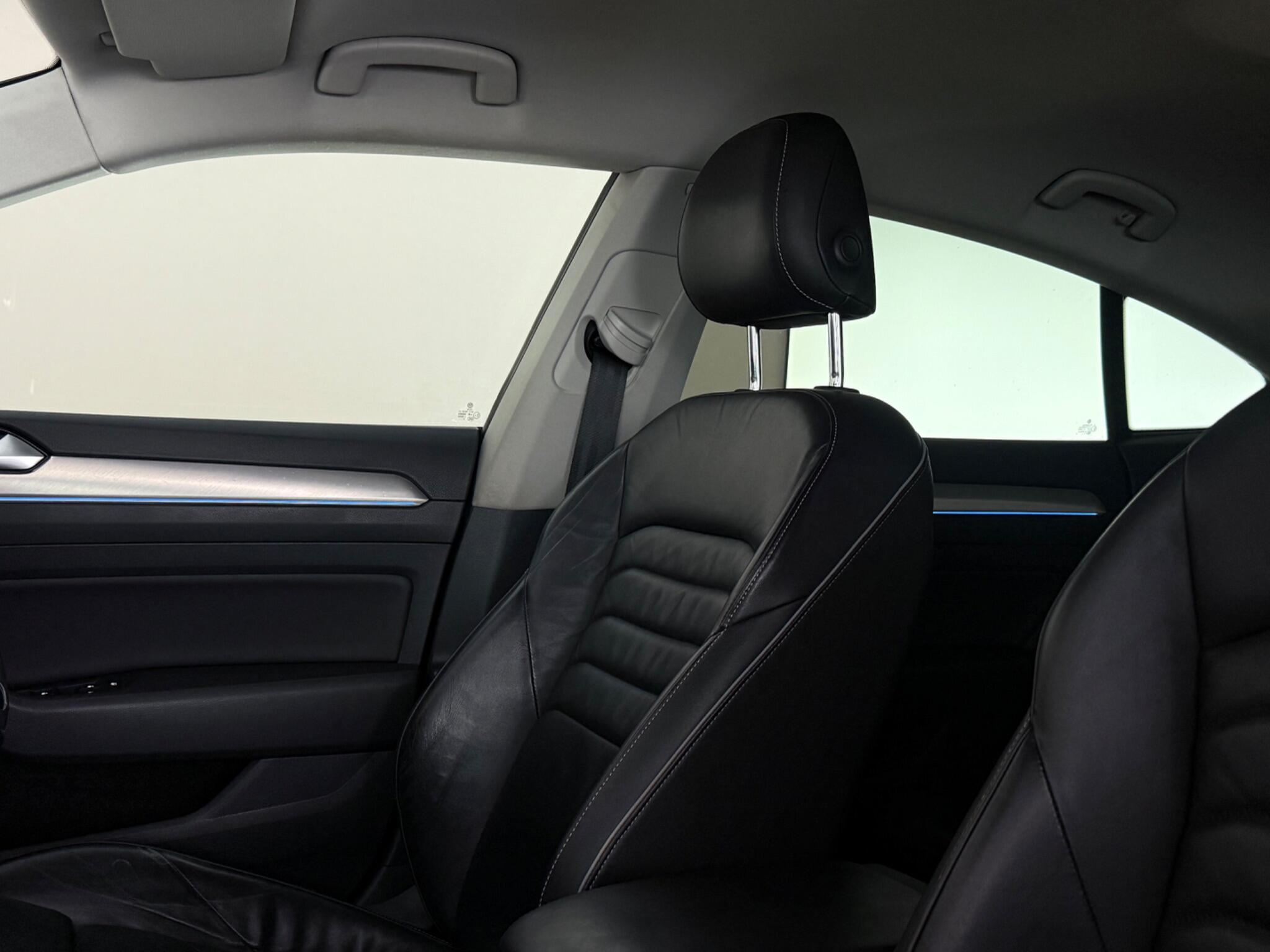 Volkswagen Arteon view 40