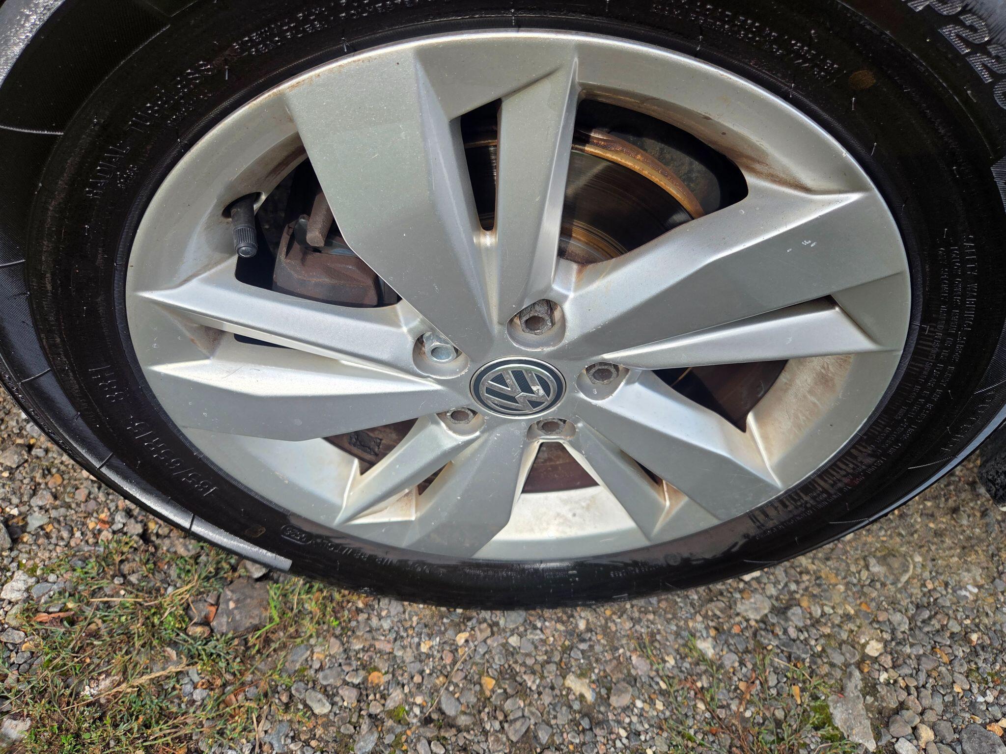 Volkswagen Polo view 22