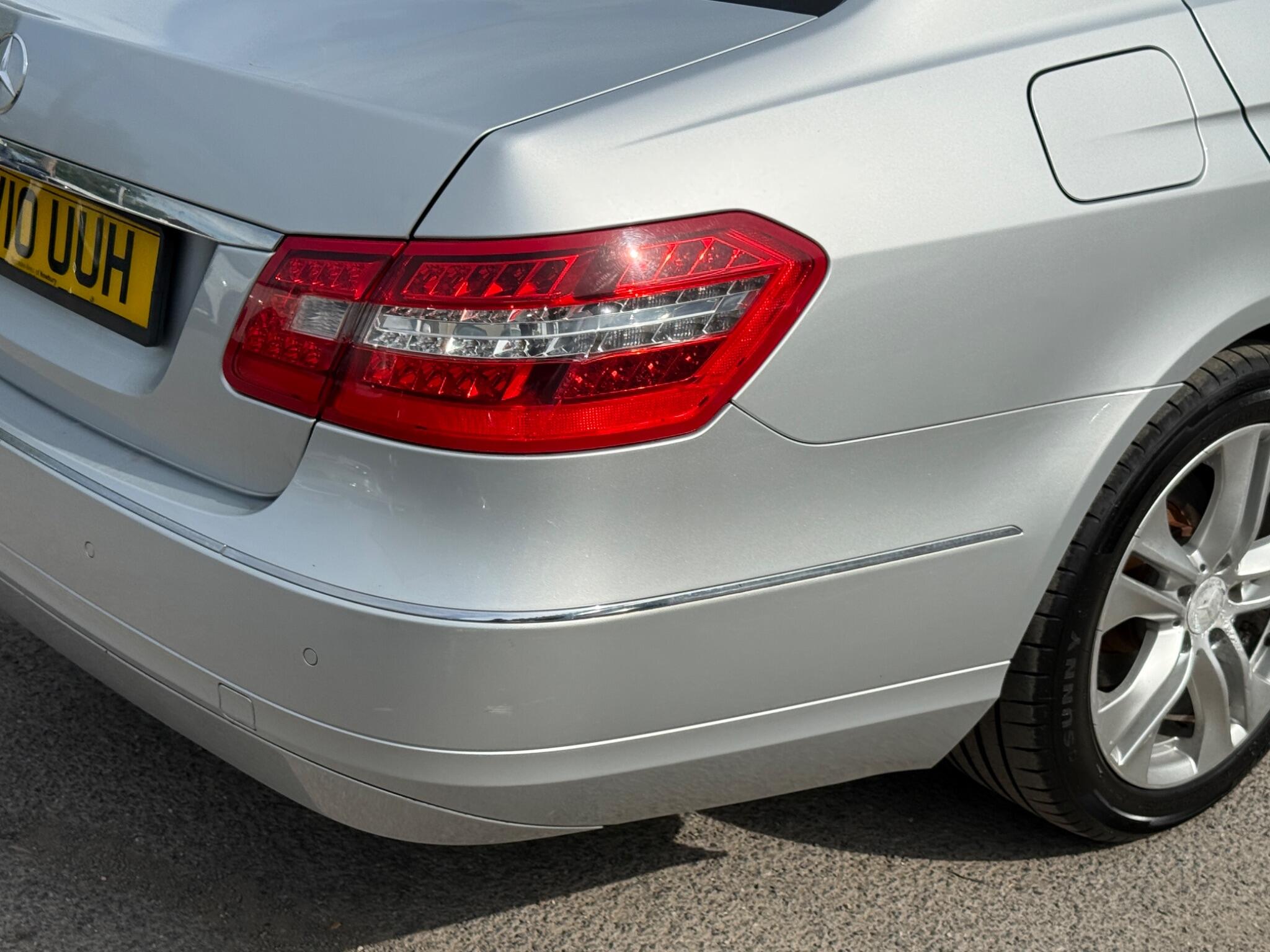 Mercedes-Benz E Class - Image 26