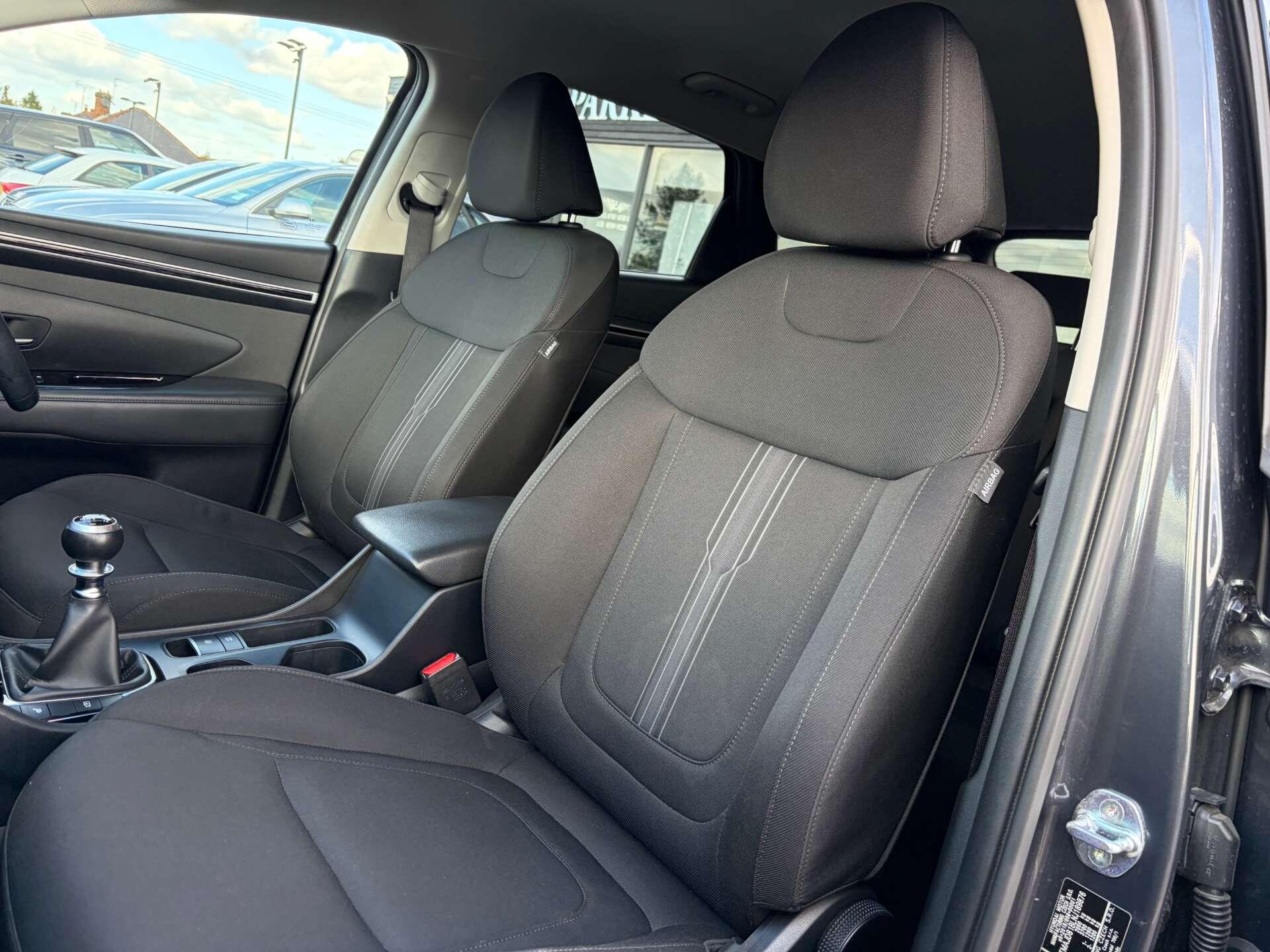 Hyundai Tucson view 17
