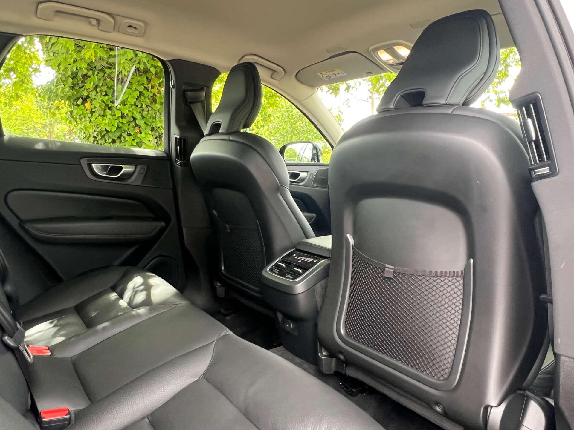 Volvo XC60 view 20