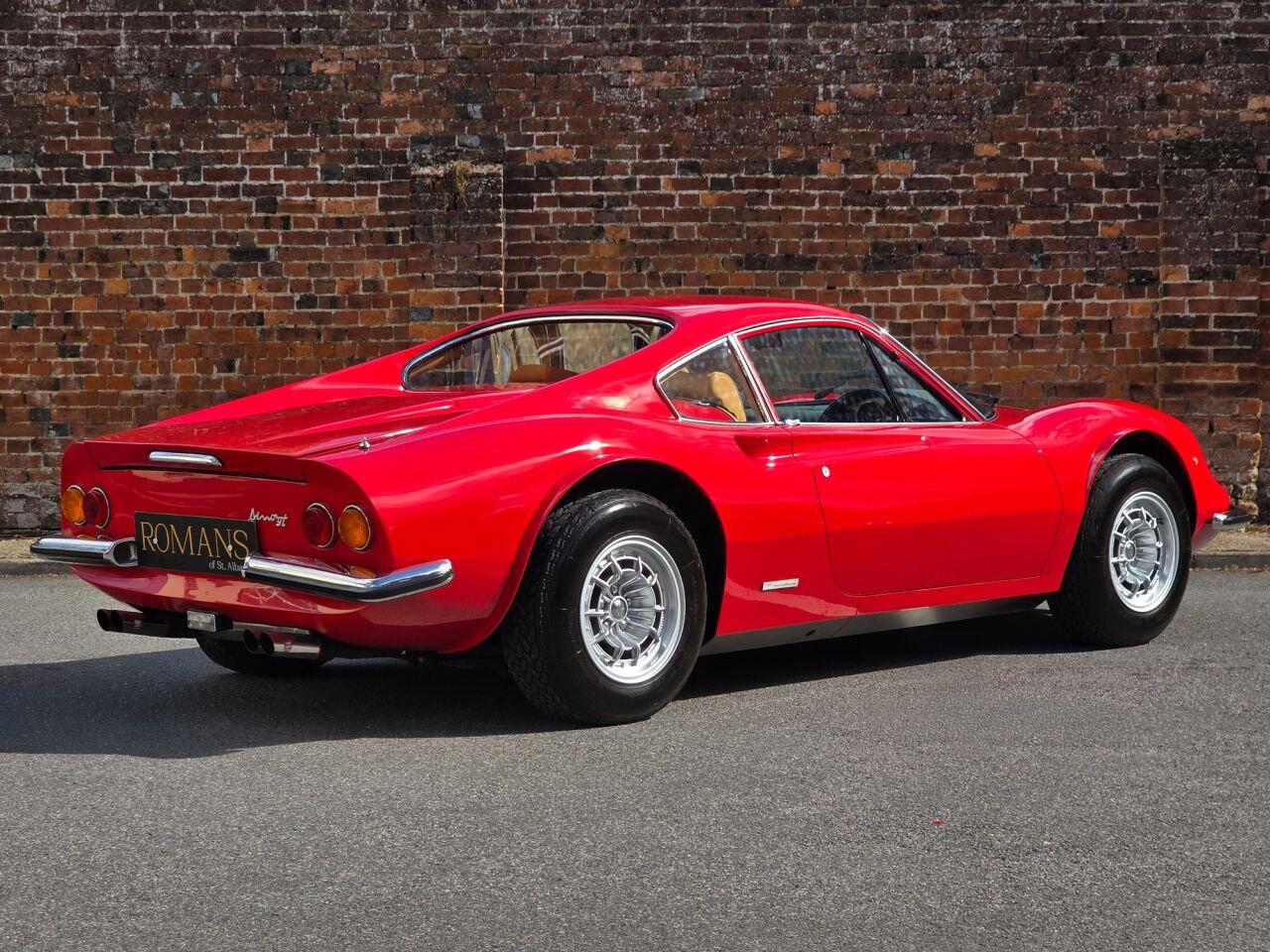 Ferrari Dino view 35