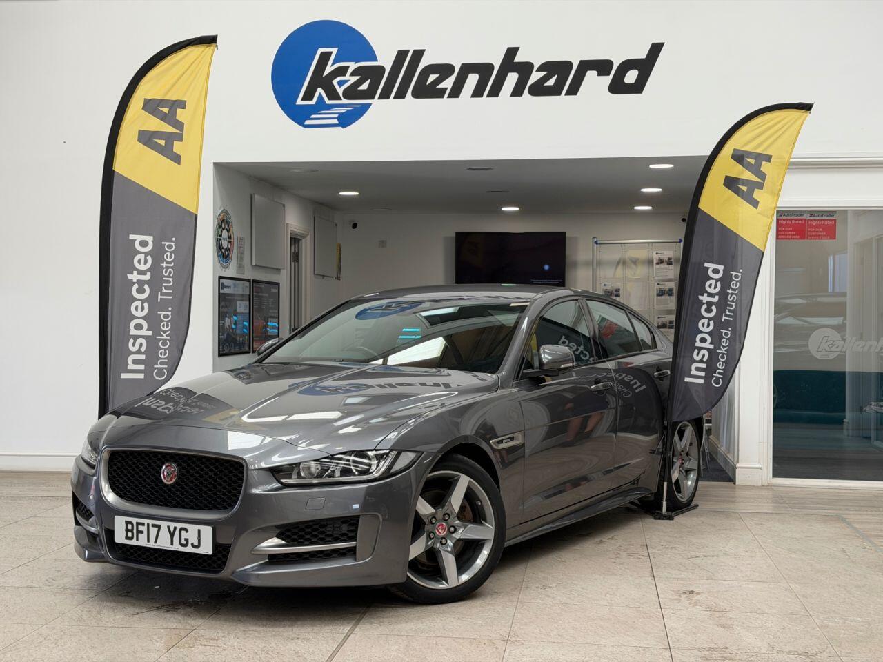 Jaguar Xe main image