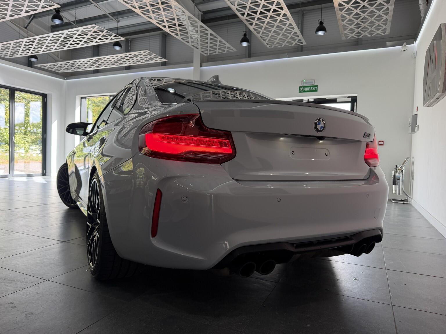 BMW M2 view 7