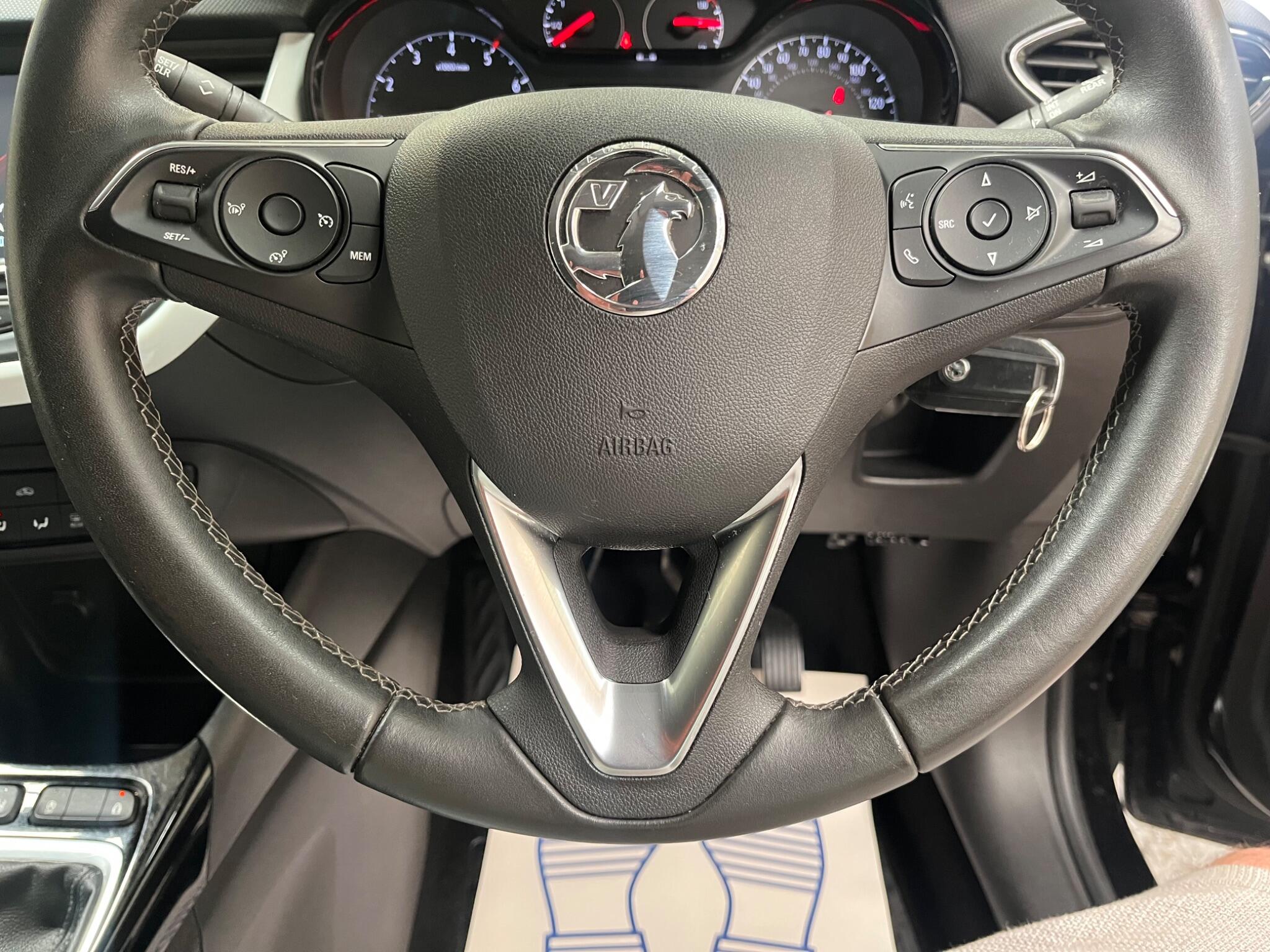Vauxhall Crossland X view 15