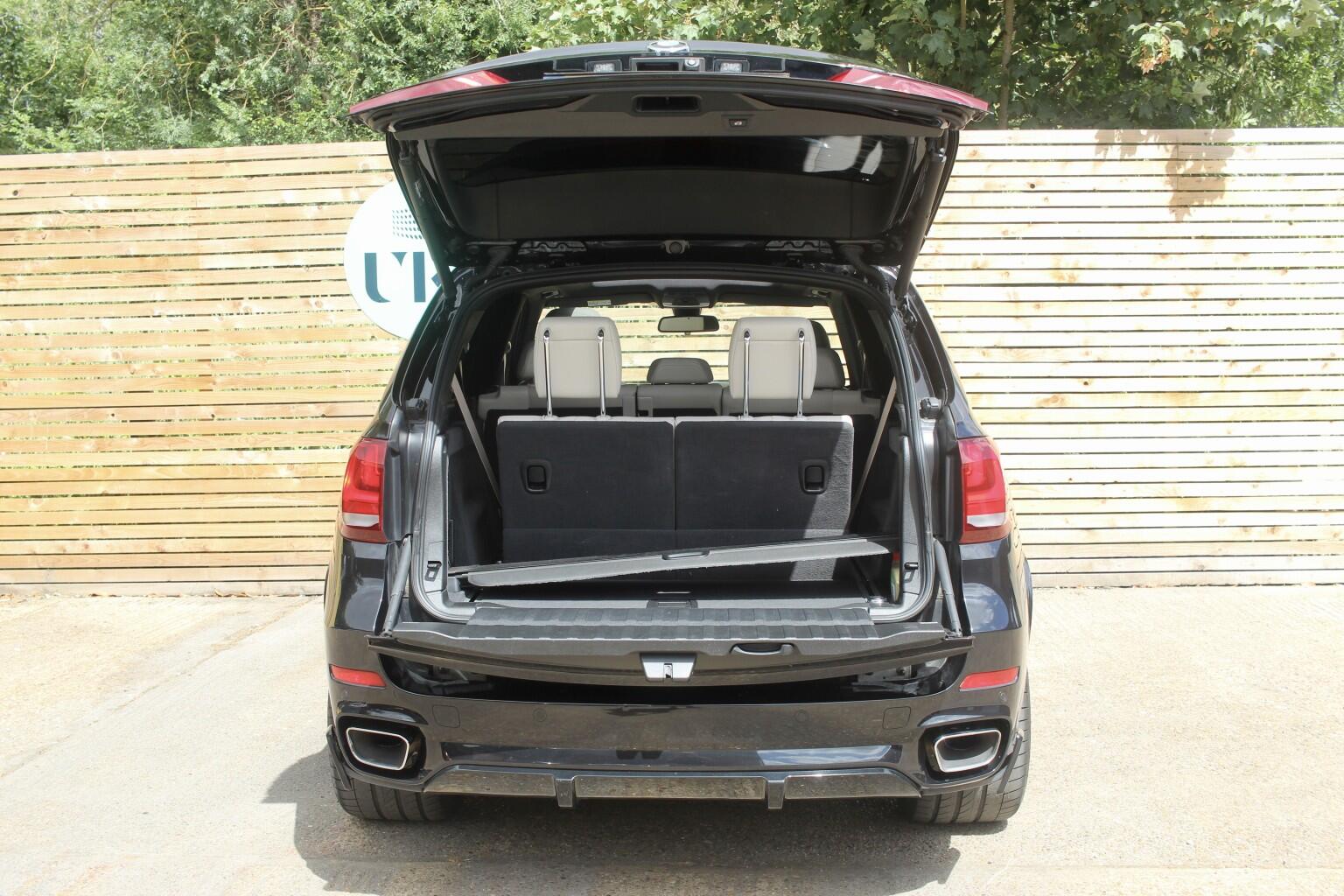BMW X5 view 38