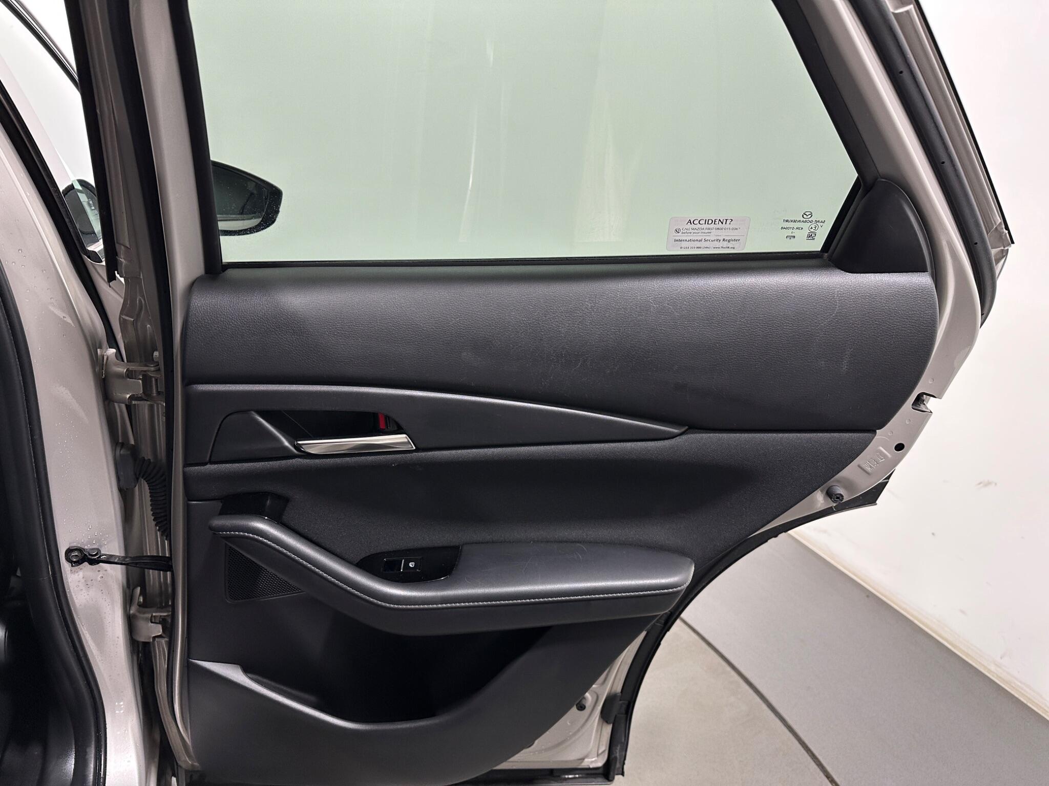Mazda CX-30 view 41