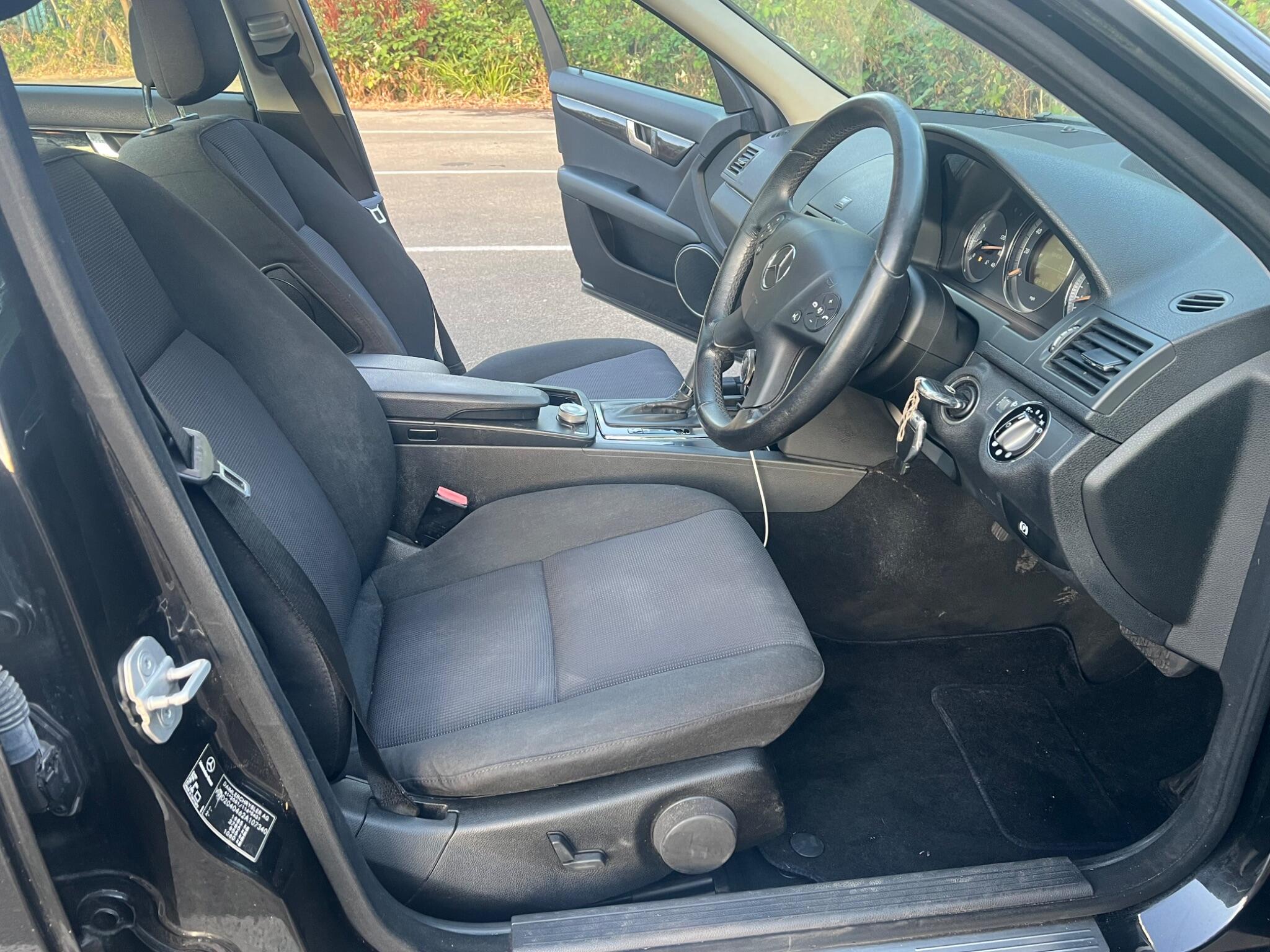 Mercedes-Benz C-Class view 15