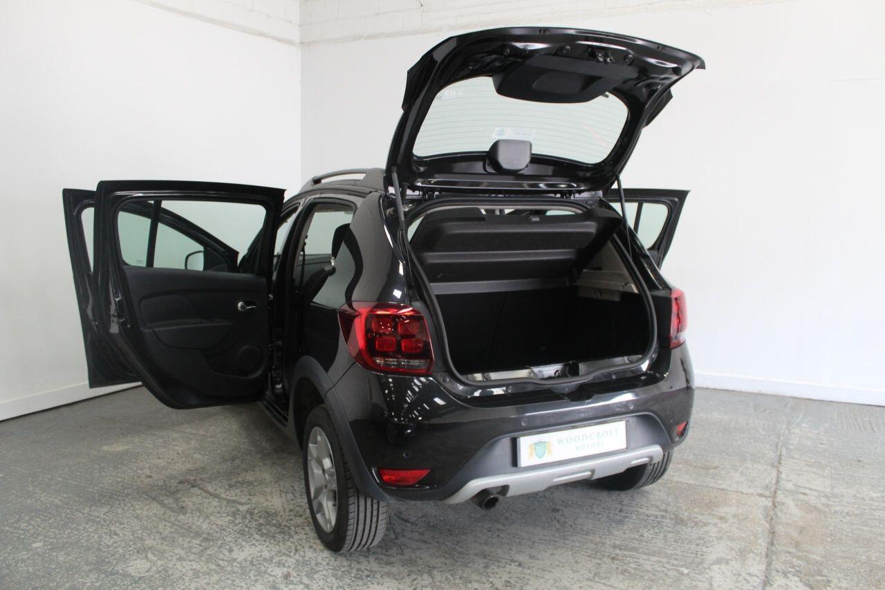 Dacia Sandero view 20