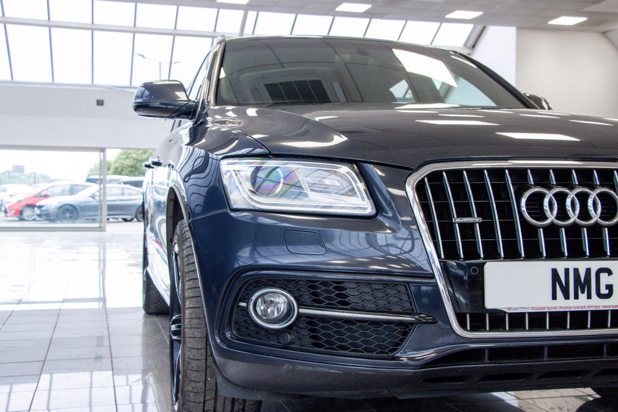 Audi Q5 view 23