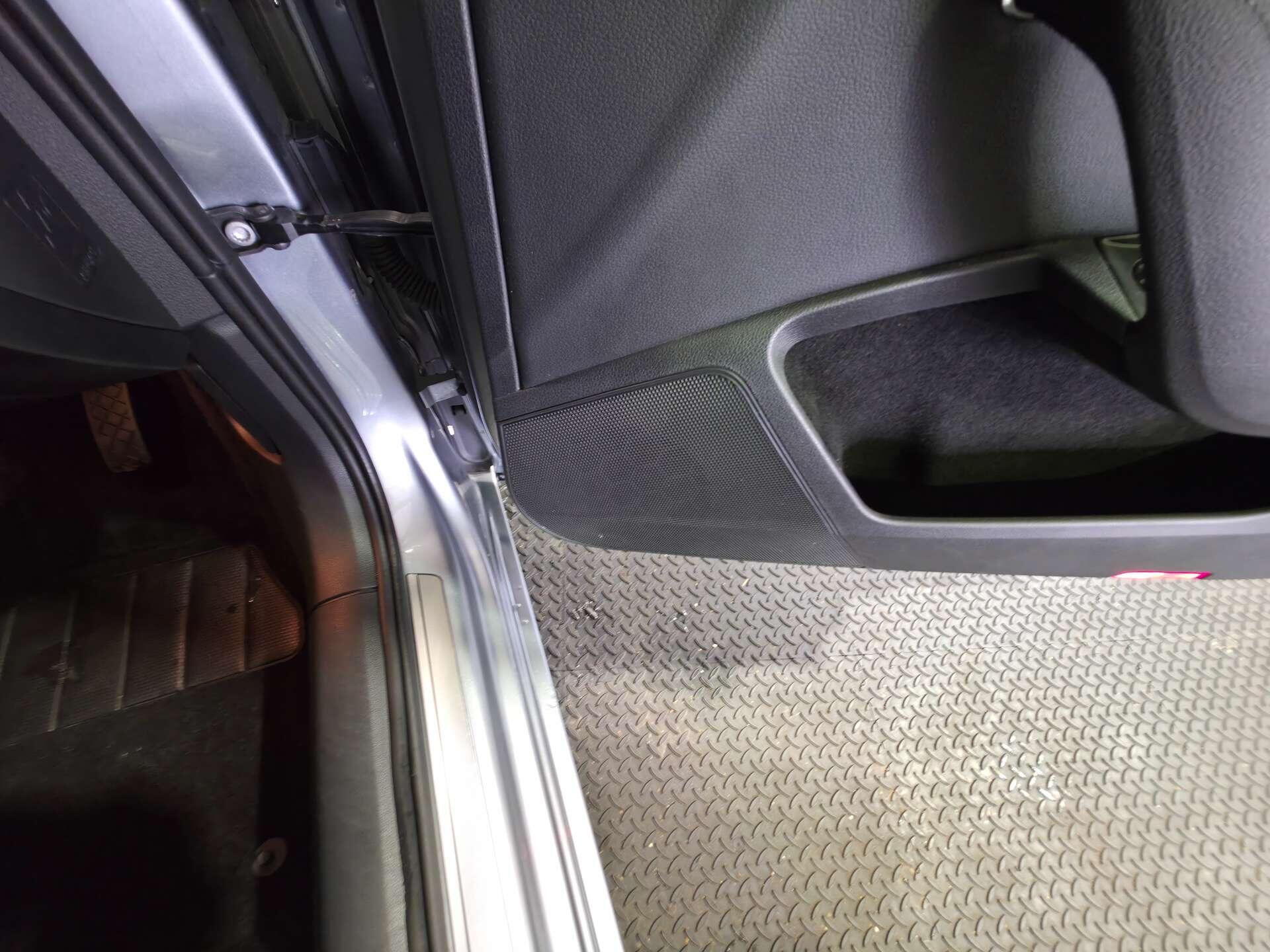 Skoda Superb view 28