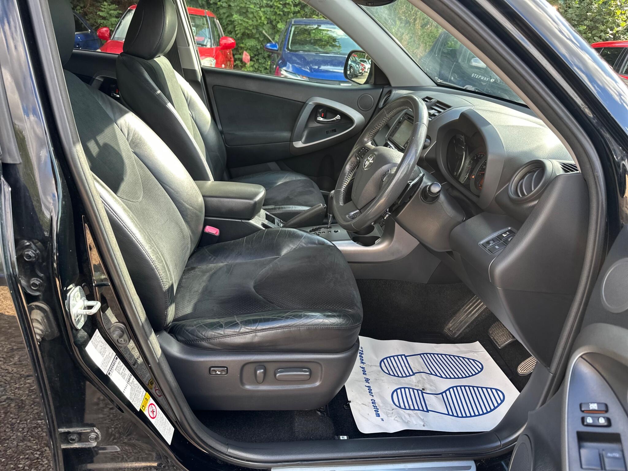 Toyota Rav4 view 48