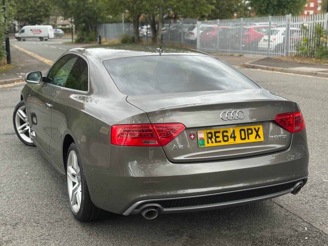 Audi A5 view 6